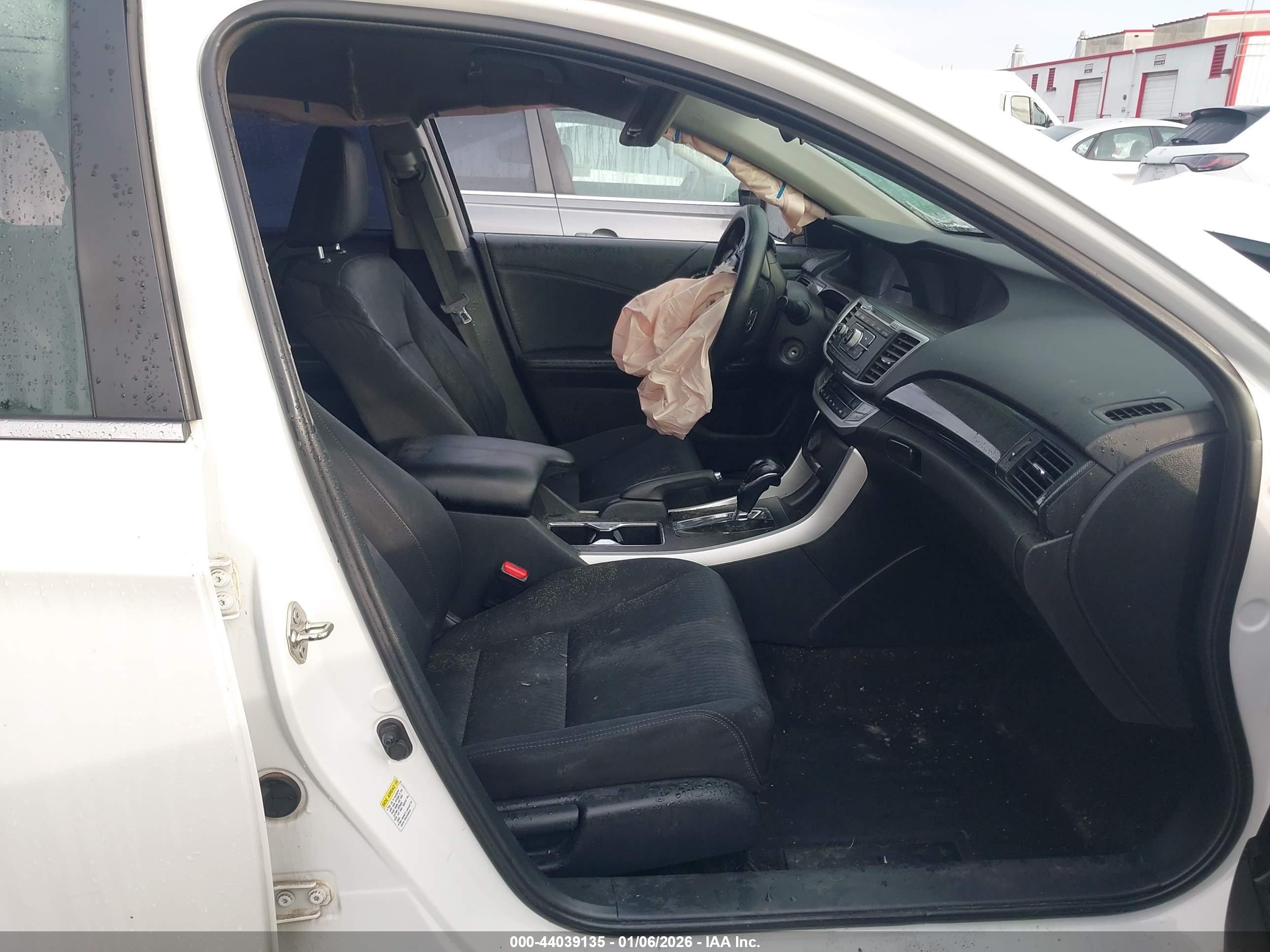 HONDA ACCORD image 5