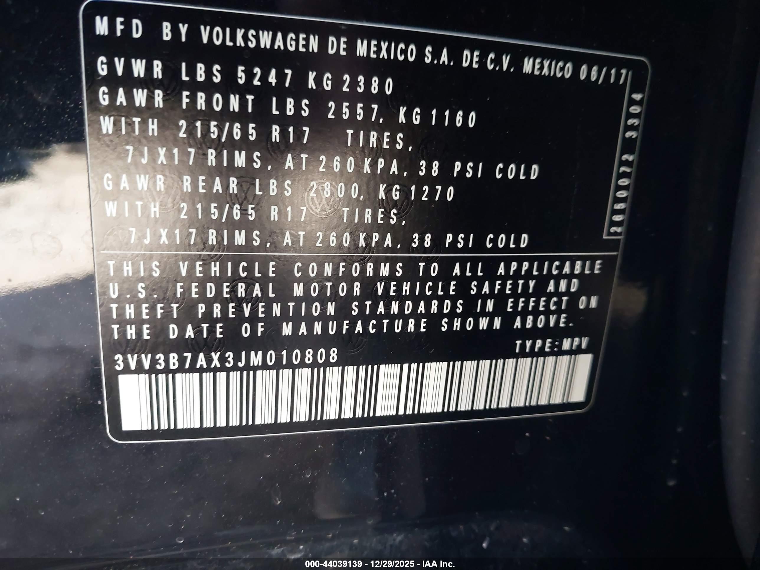 VOLKSWAGEN TIGUAN image 9