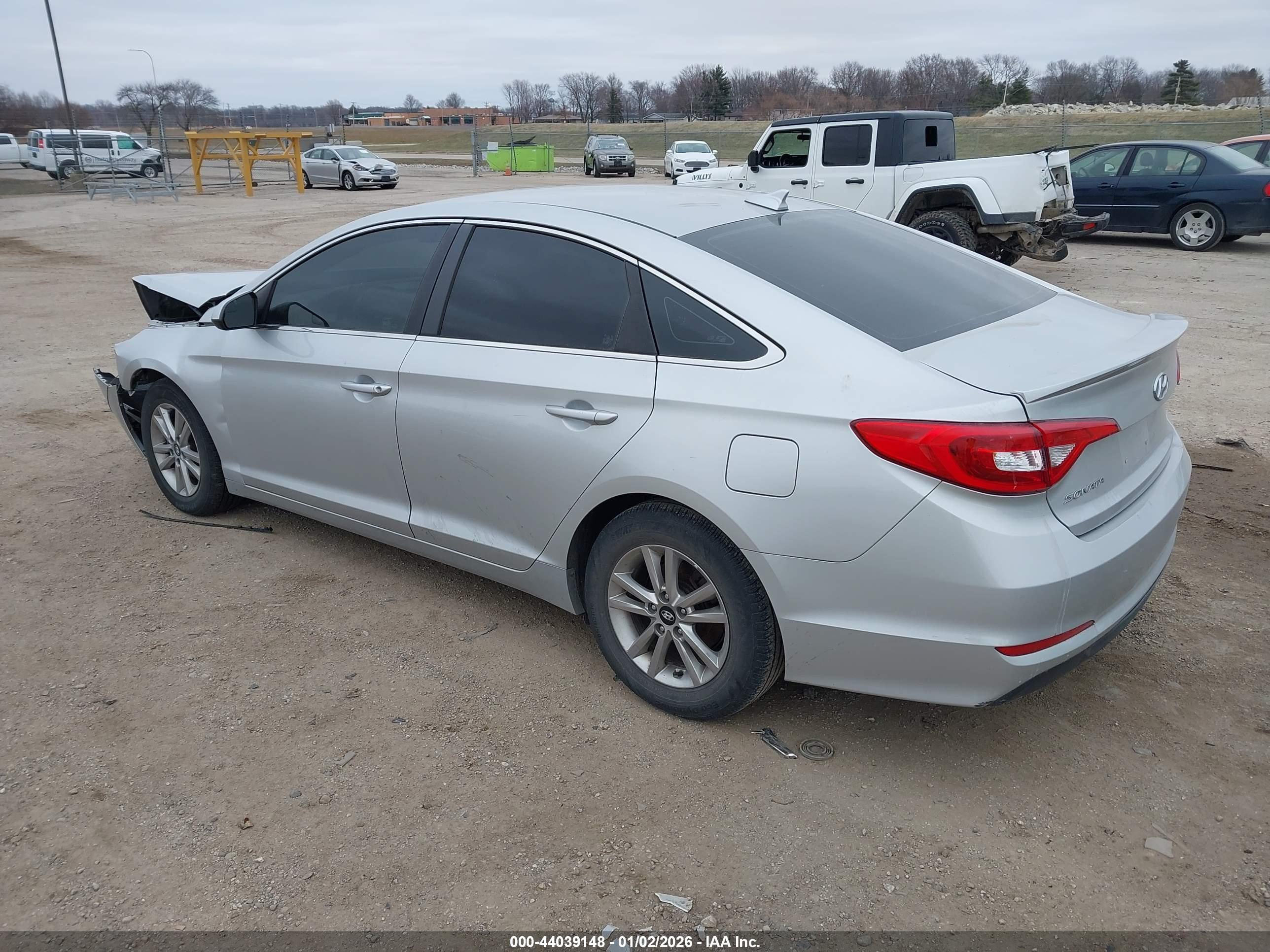 HYUNDAI SONATA image 3