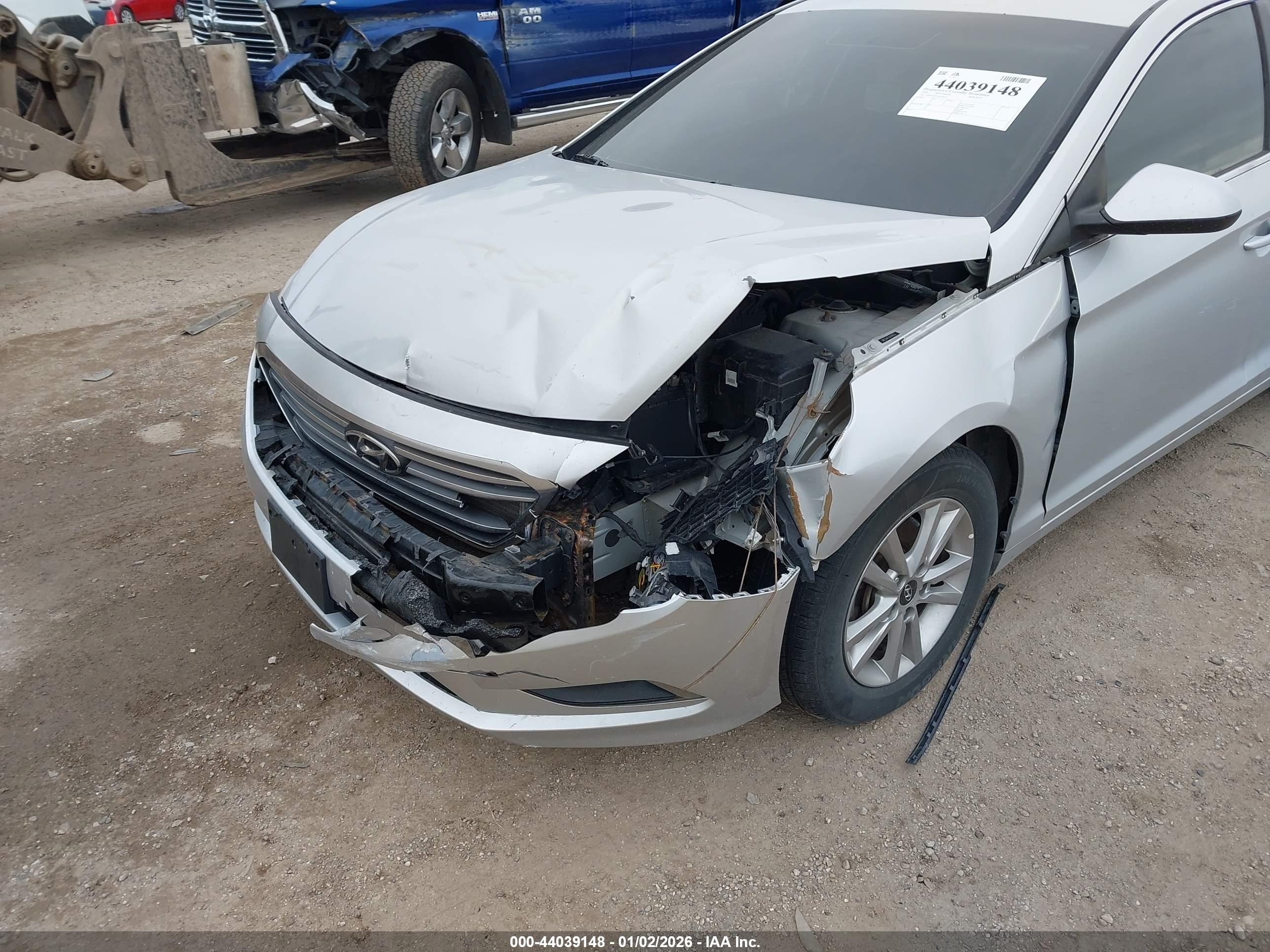 HYUNDAI SONATA image 6