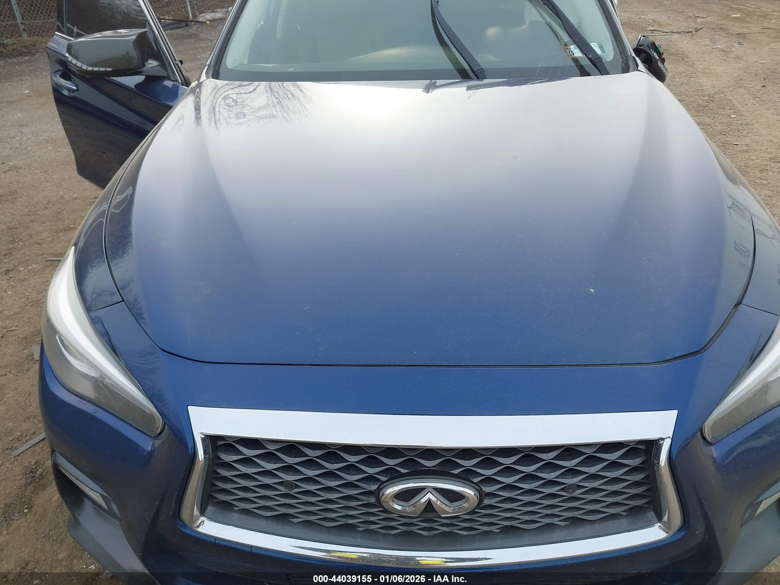 INFINITI Q50 image 10