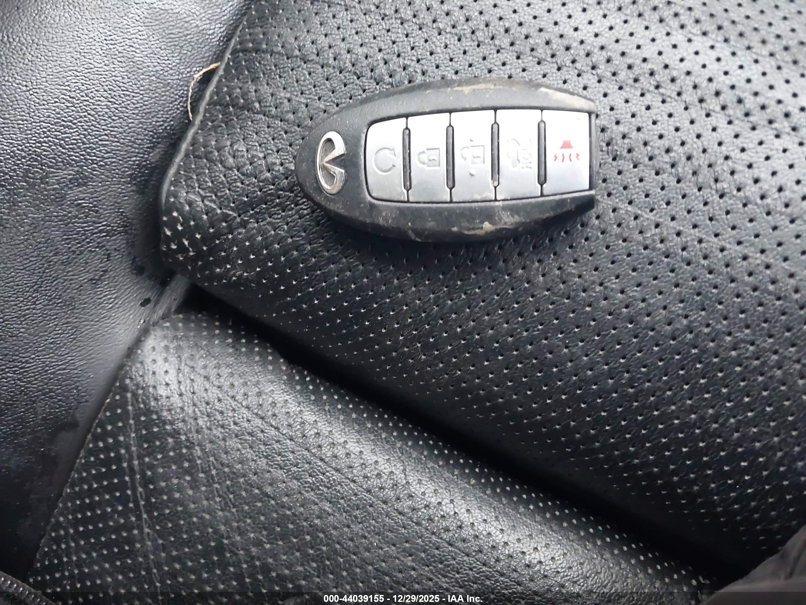 INFINITI Q50 image 11