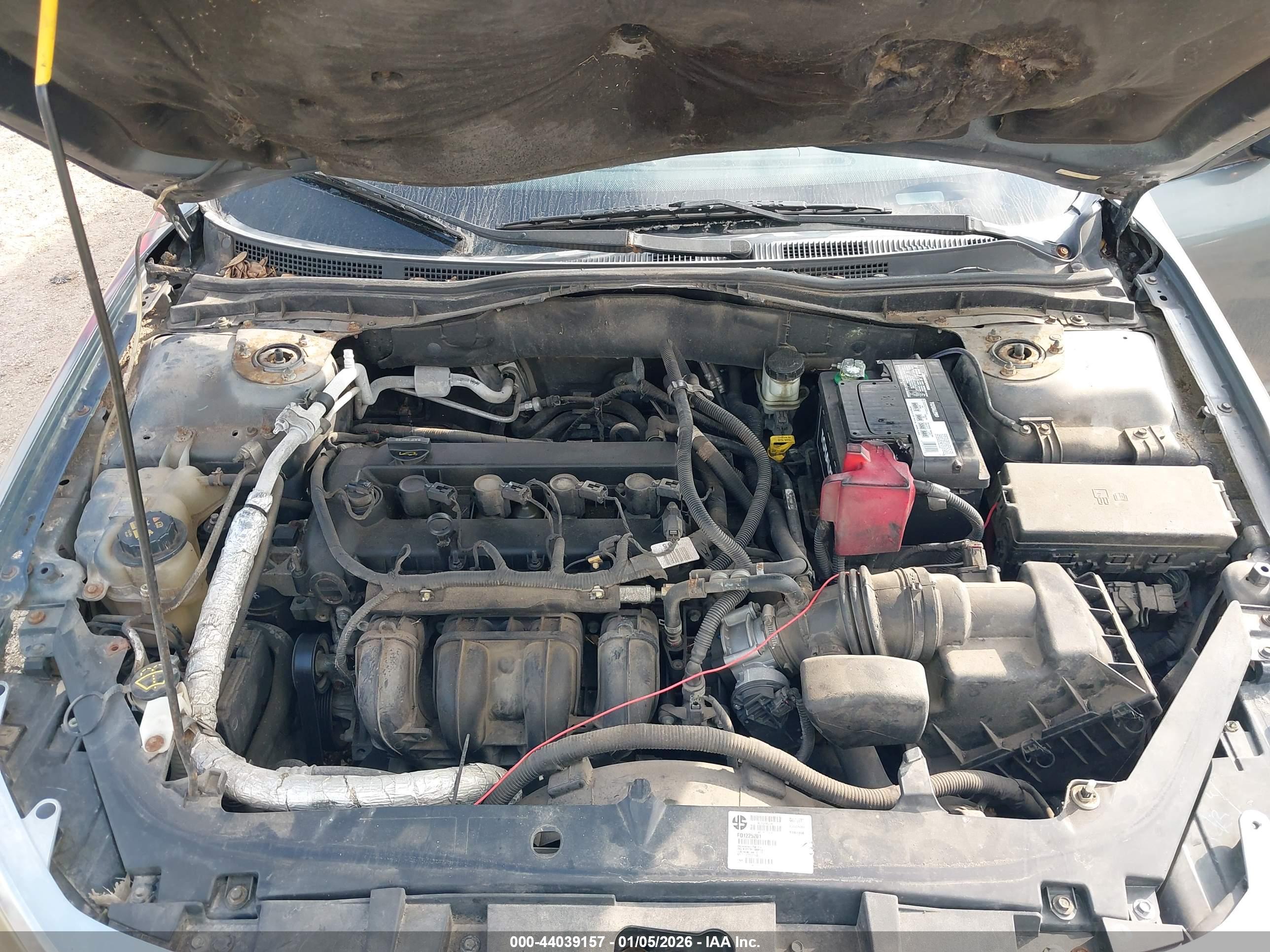 FORD FUSION image 10