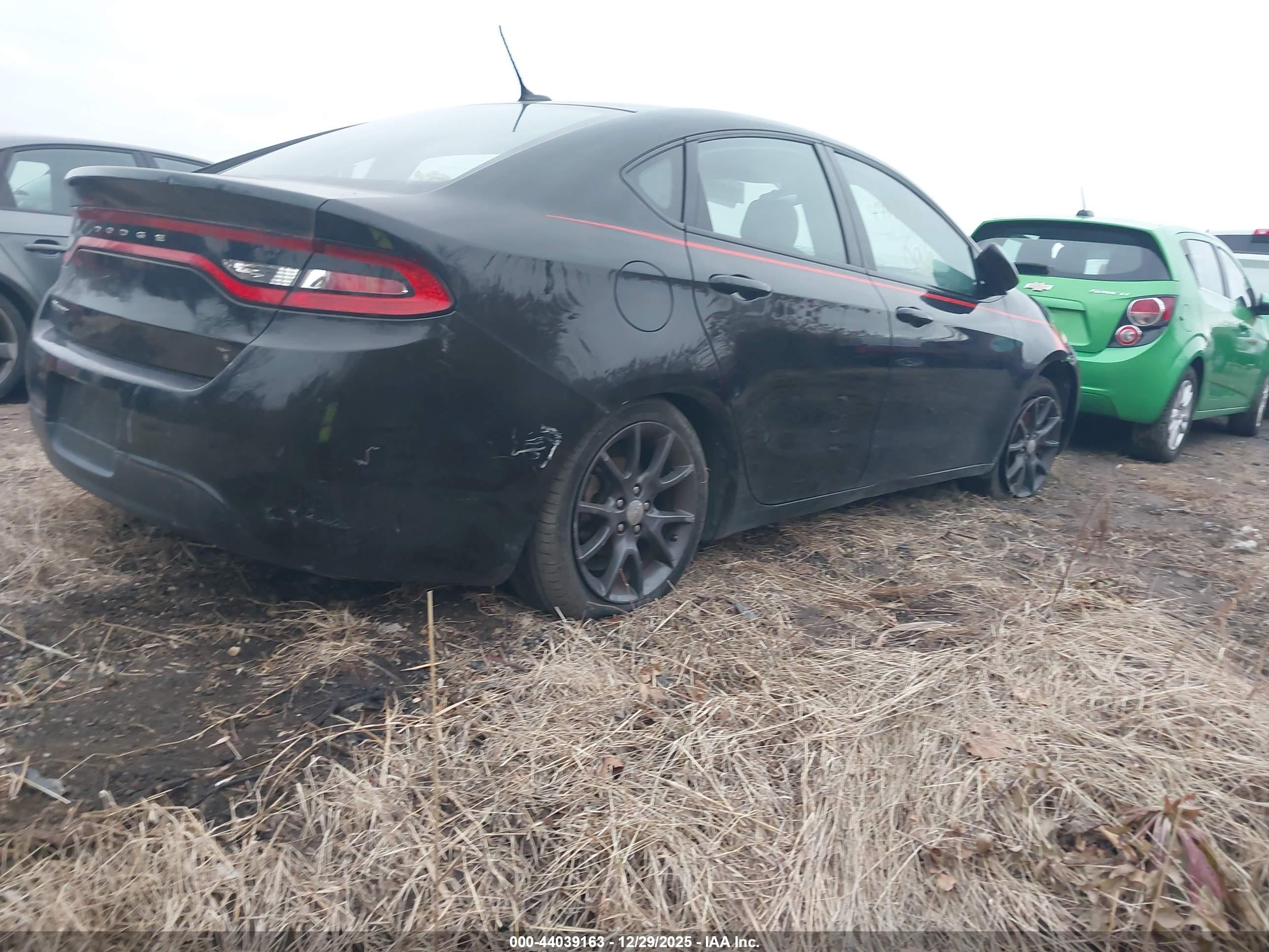 DODGE DART image 4