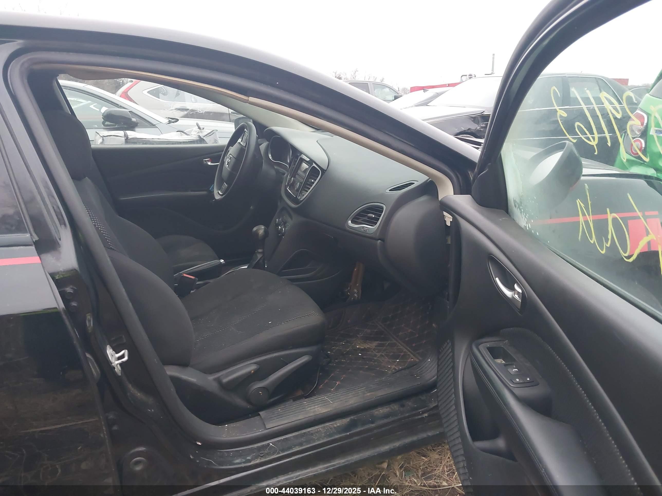 DODGE DART image 5