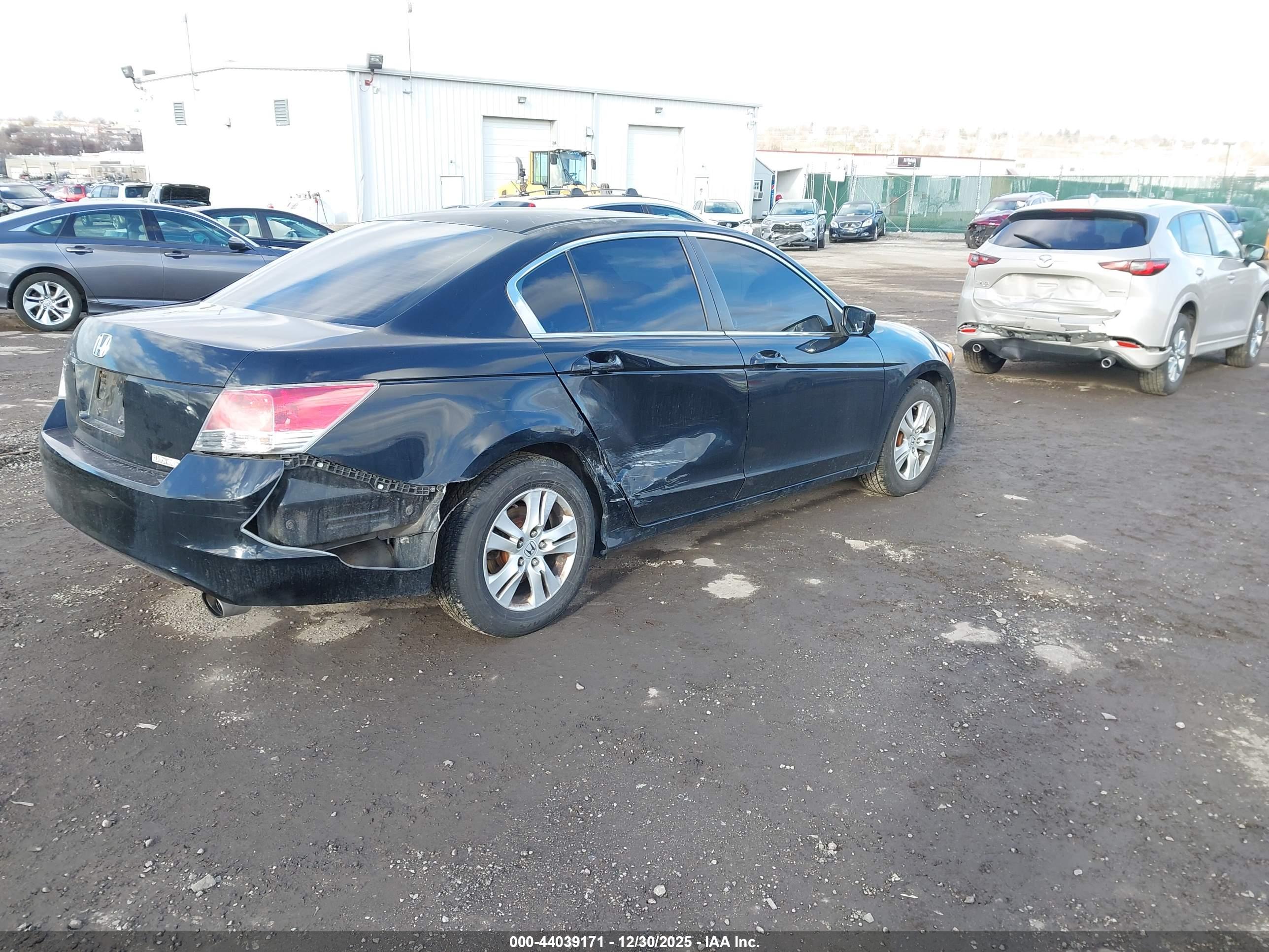 HONDA ACCORD image 4
