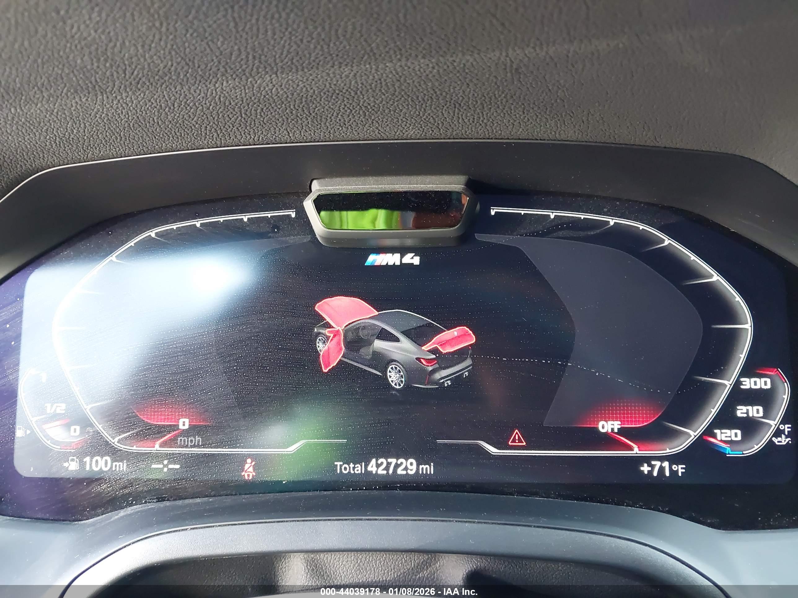 BMW M4 image 7