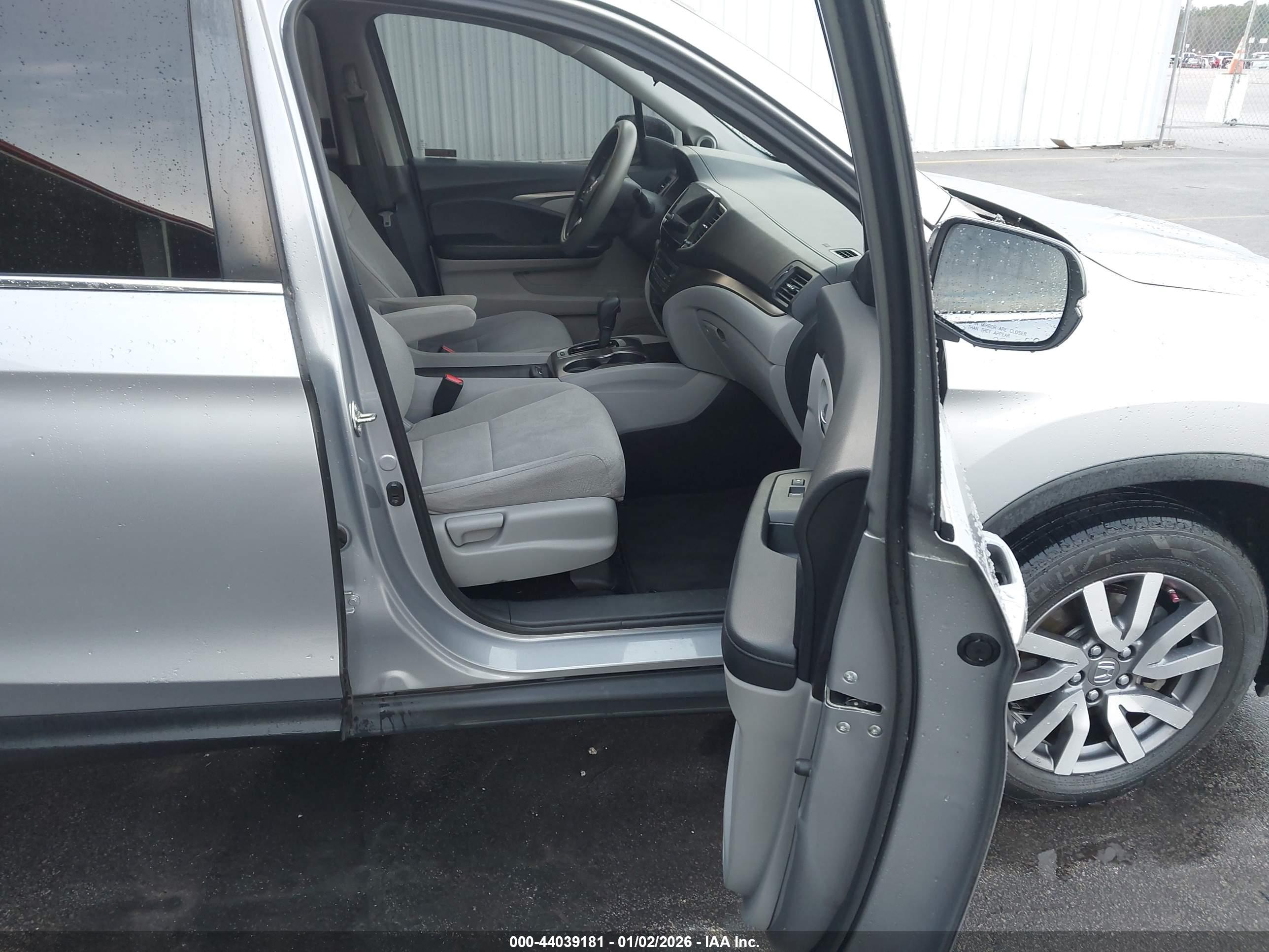 HONDA PILOT image 5