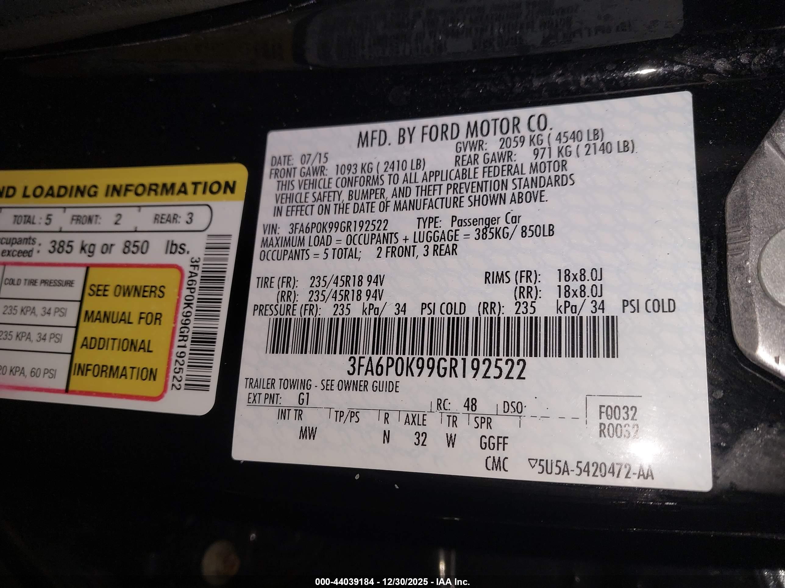 FORD FUSION image 9