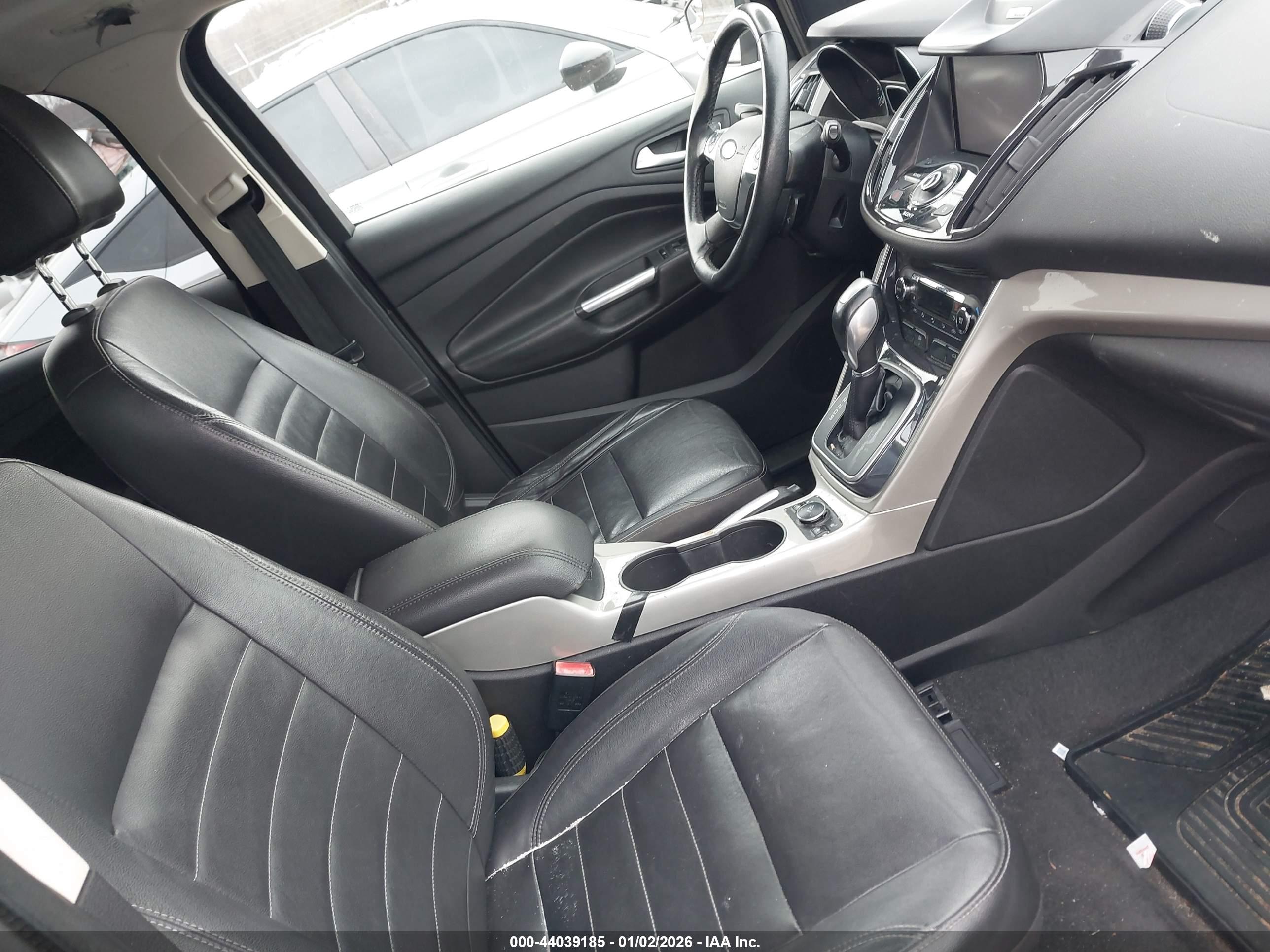 FORD ESCAPE image 5