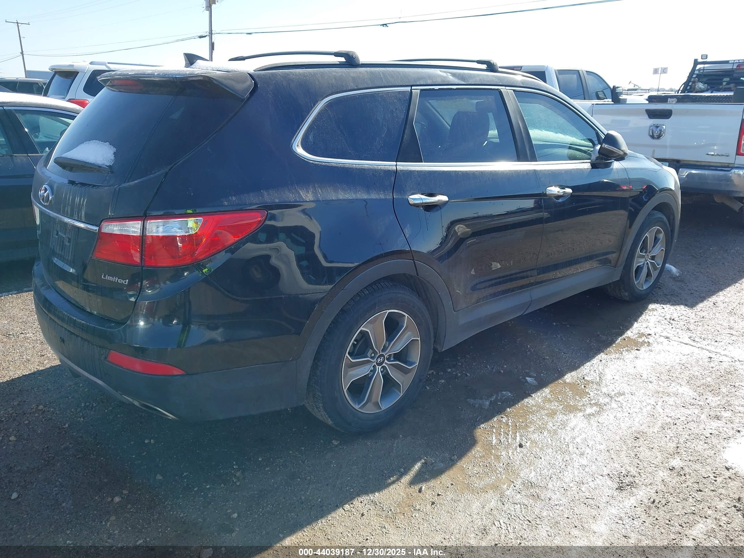 HYUNDAI SANTA image 4
