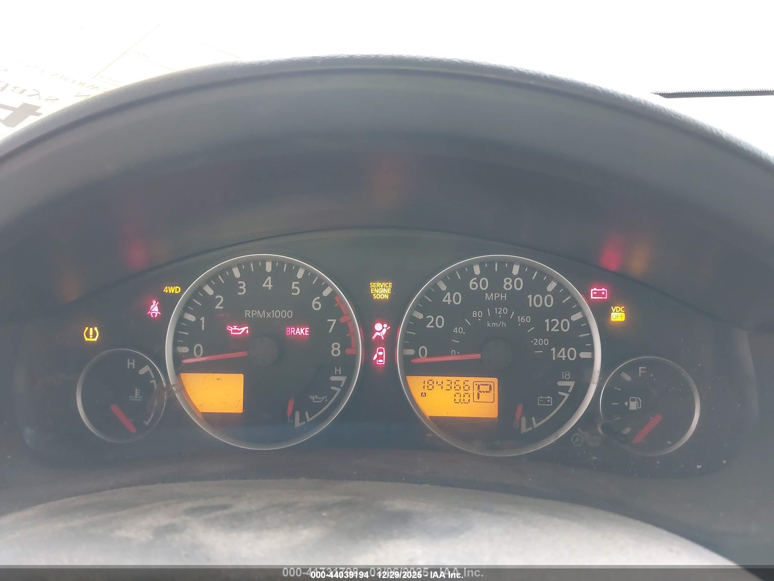 NISSAN PATHFINDER image 7