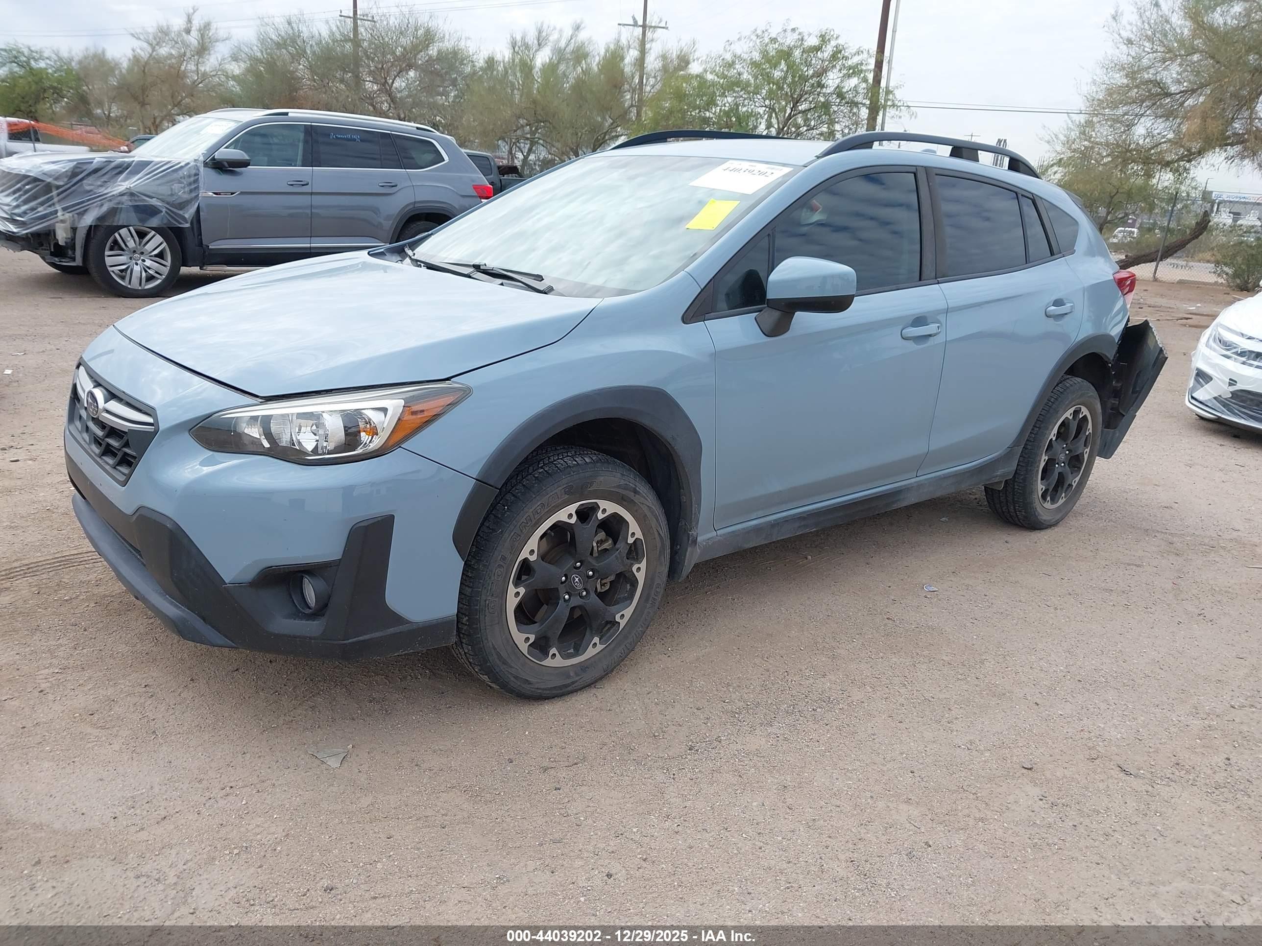 SUBARU CROSSTREK image 2