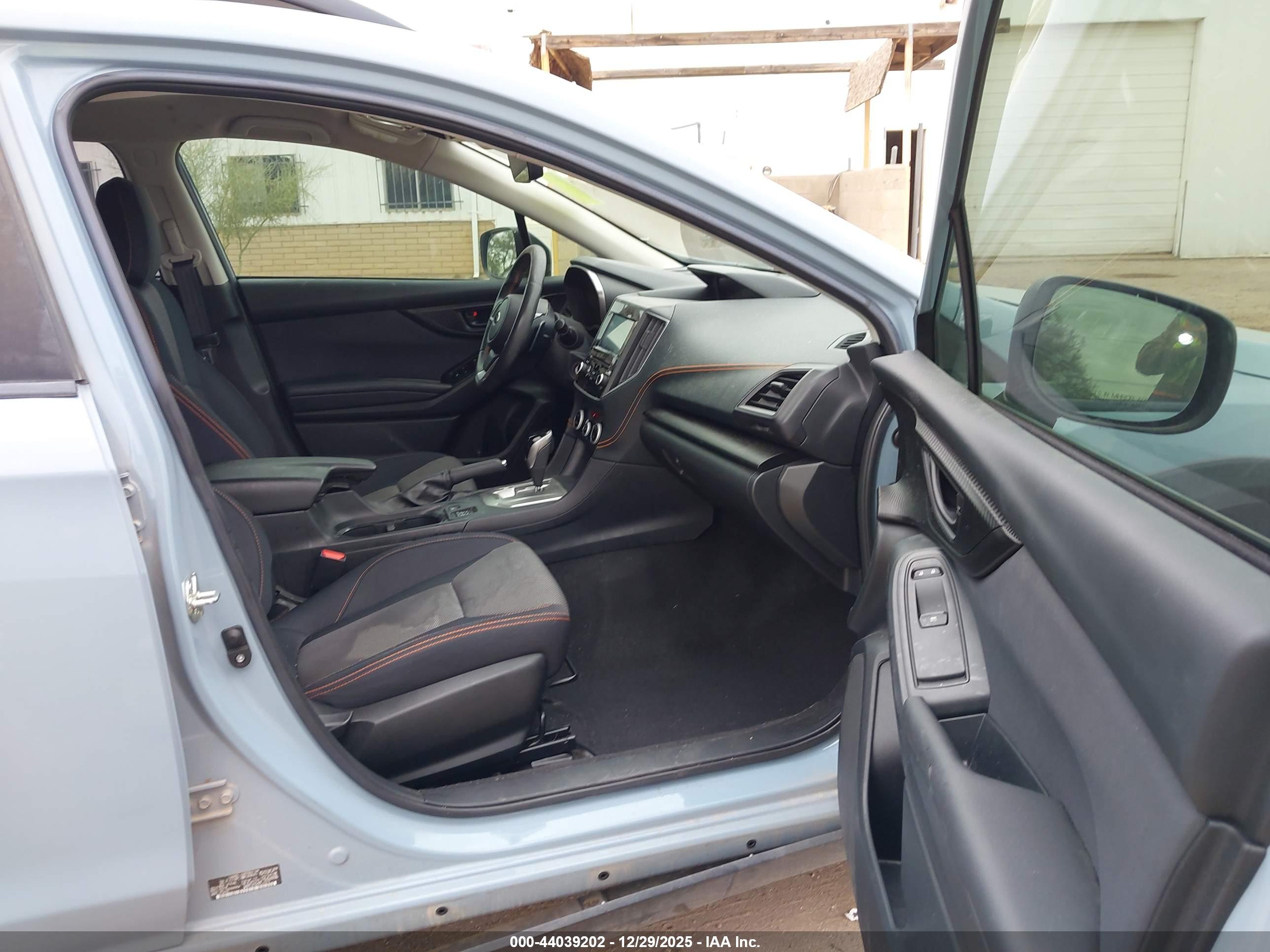 SUBARU CROSSTREK image 5