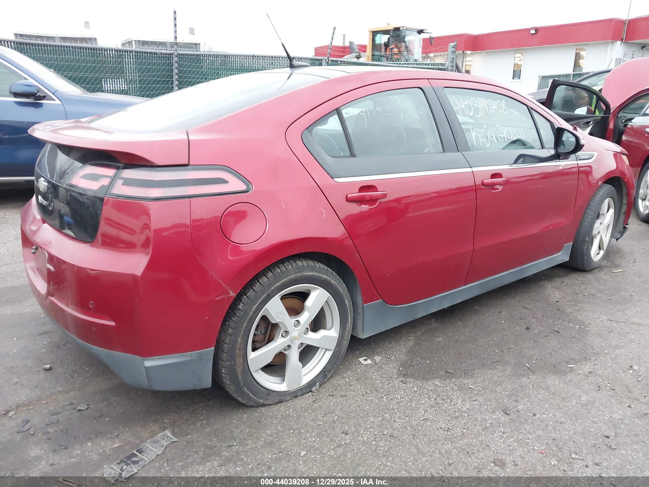 CHEVROLET VOLT image 4