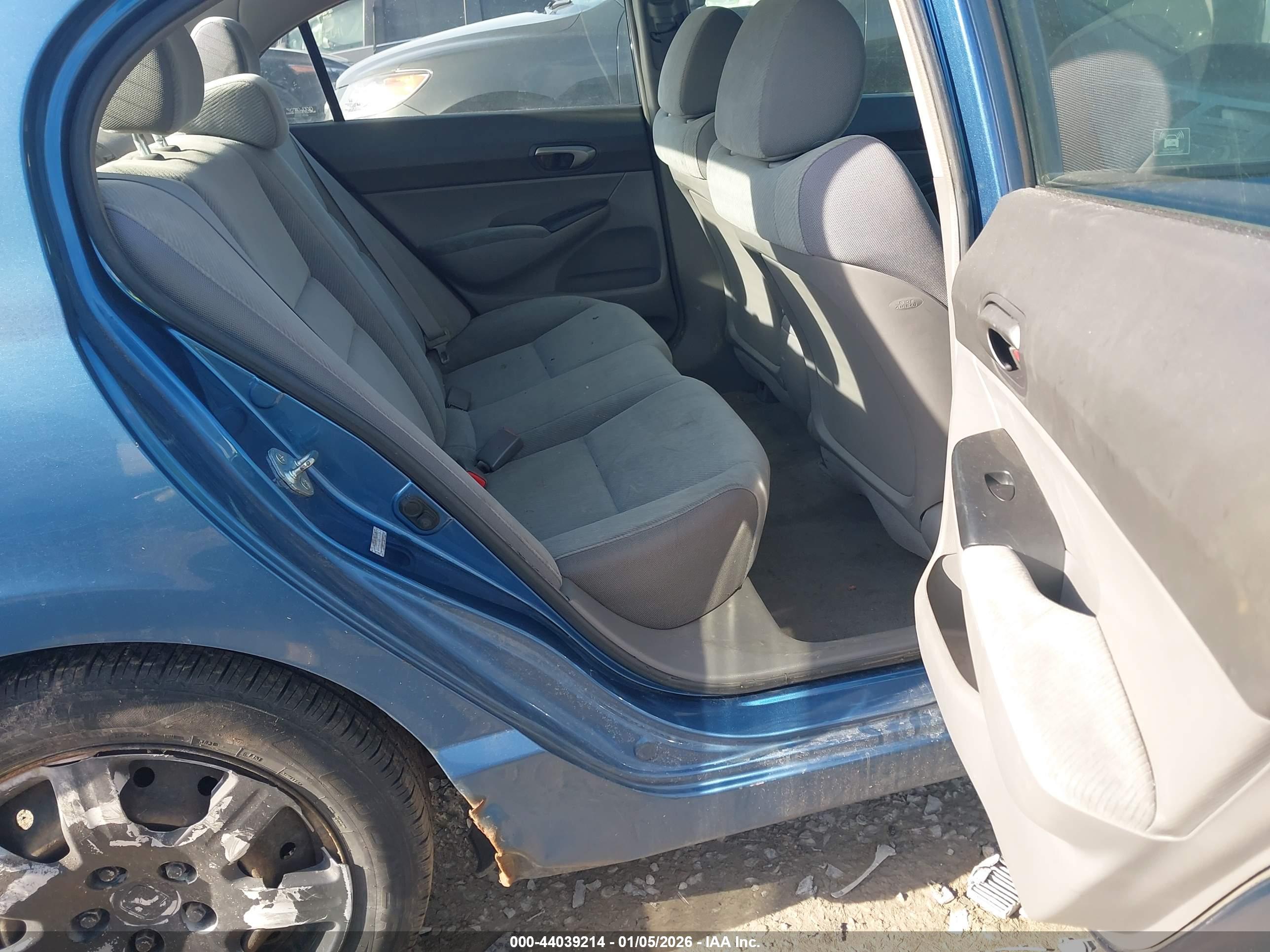 HONDA CIVIC image 8