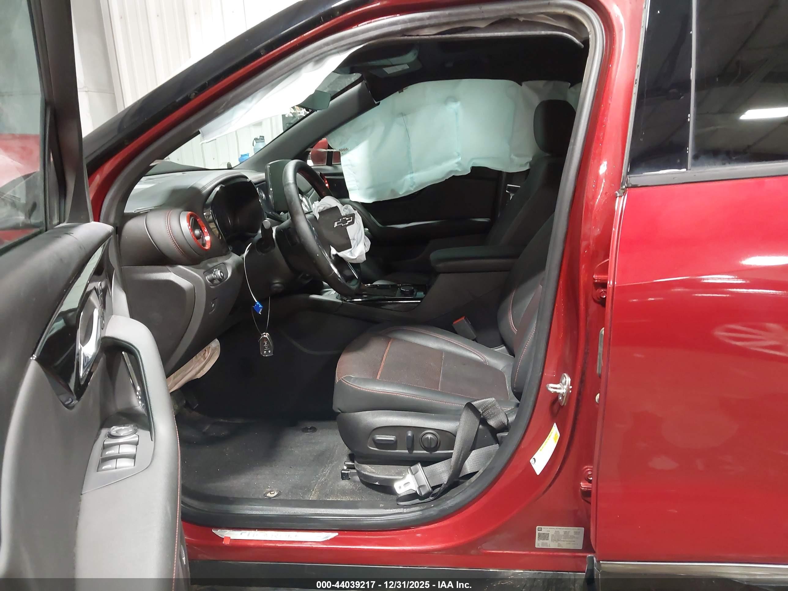 CHEVROLET BLAZER image 5
