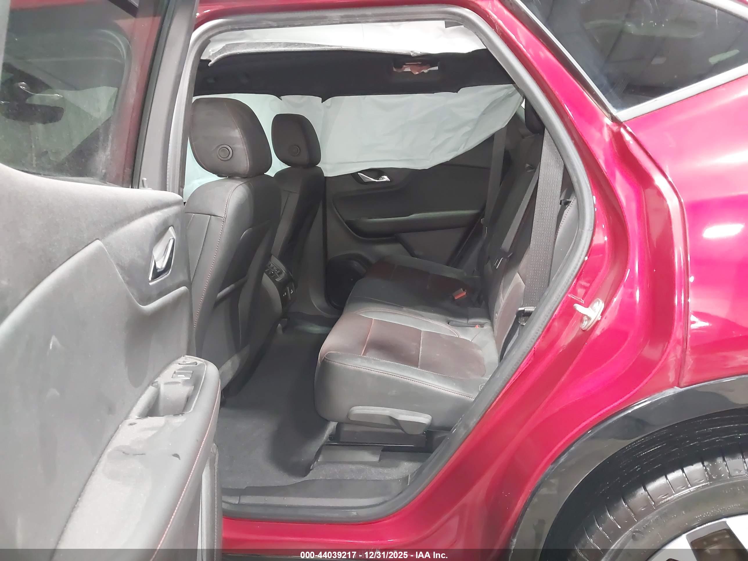 CHEVROLET BLAZER image 8