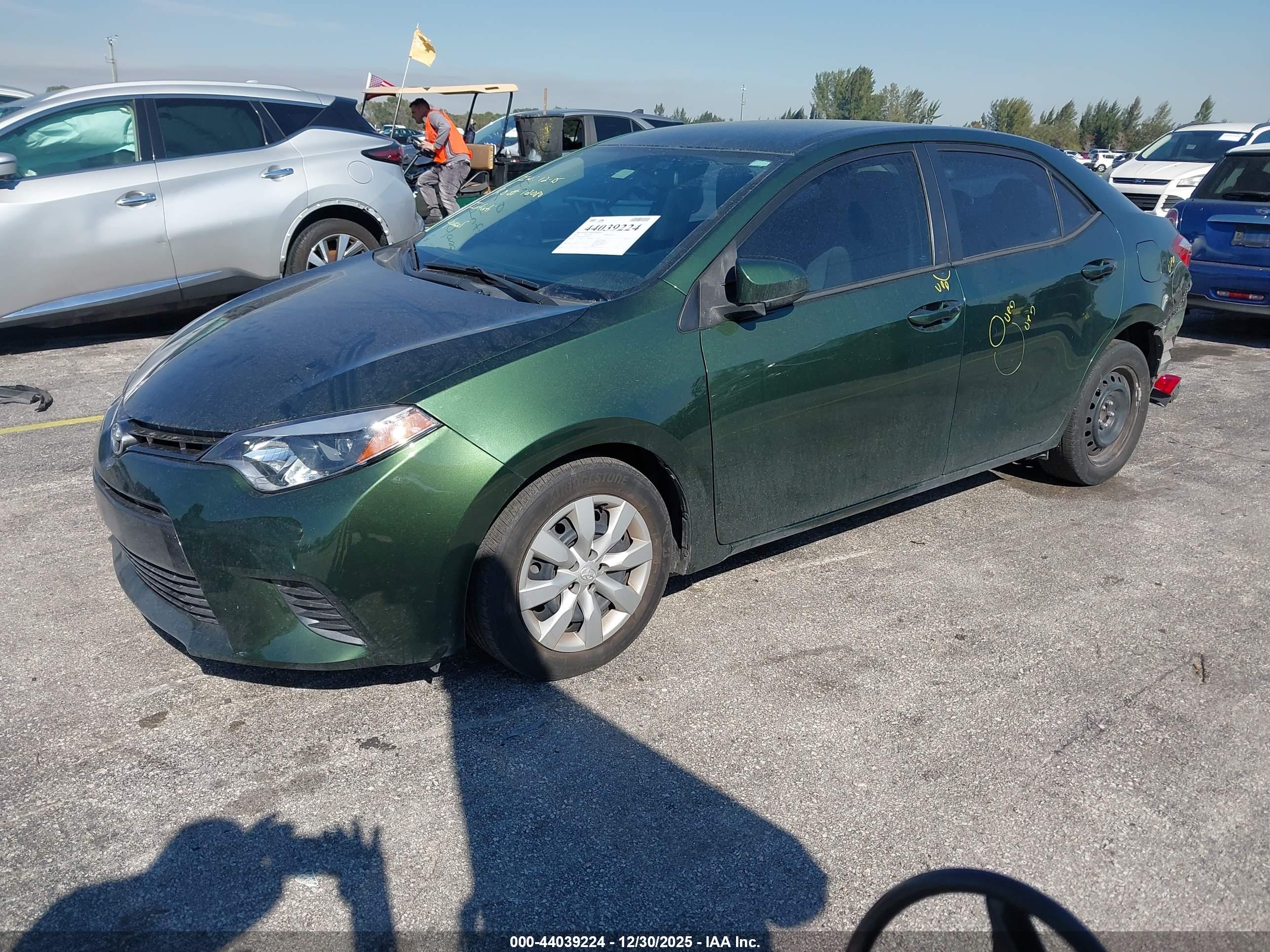 TOYOTA COROLLA image 2