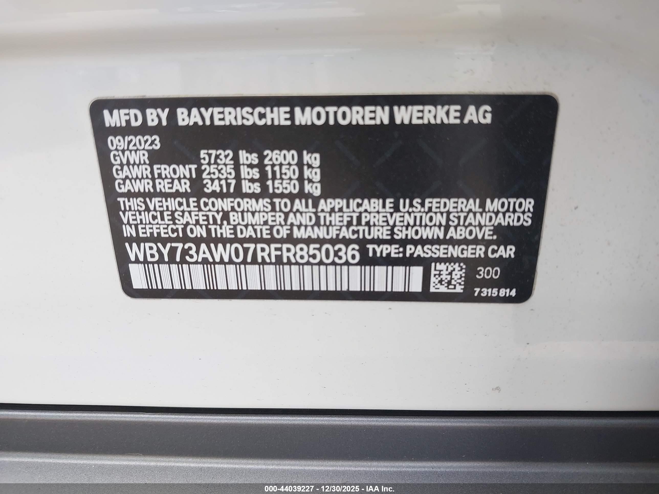 BMW I4 image 9