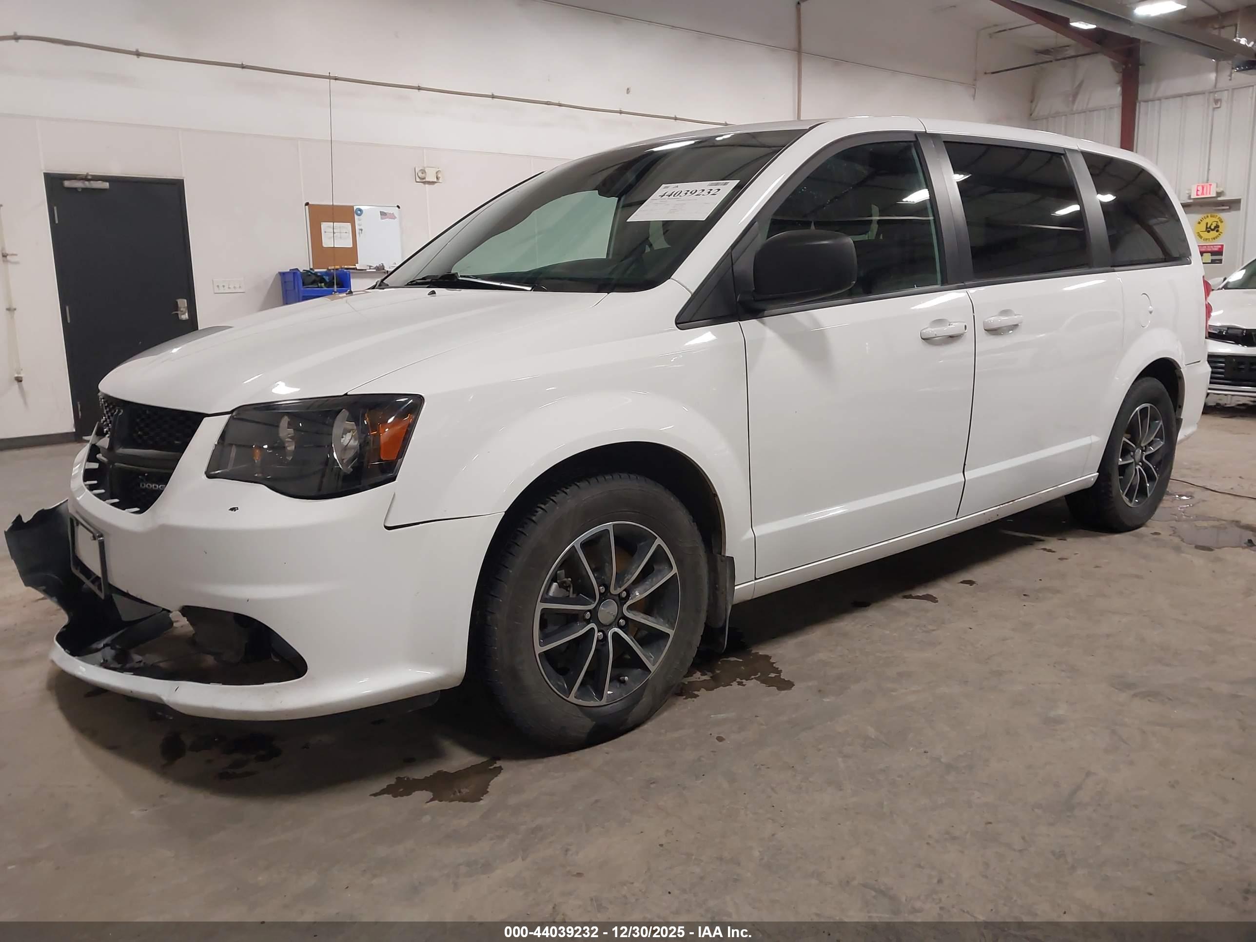 DODGE GRAND image 2