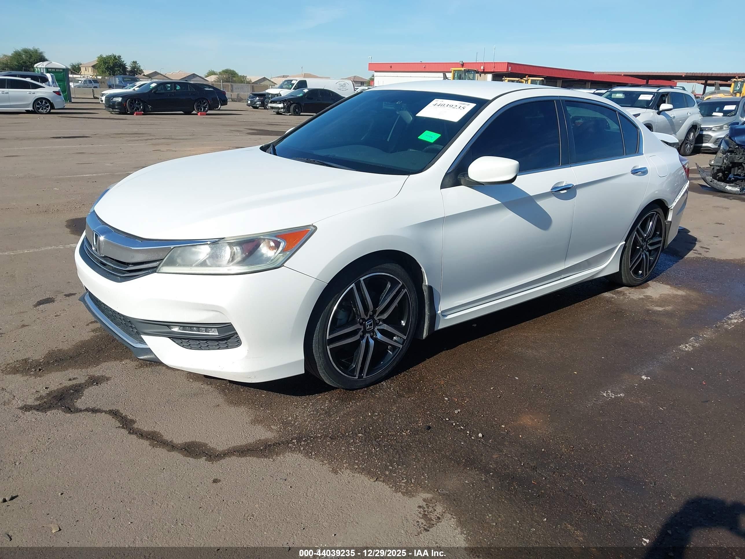 HONDA ACCORD image 2