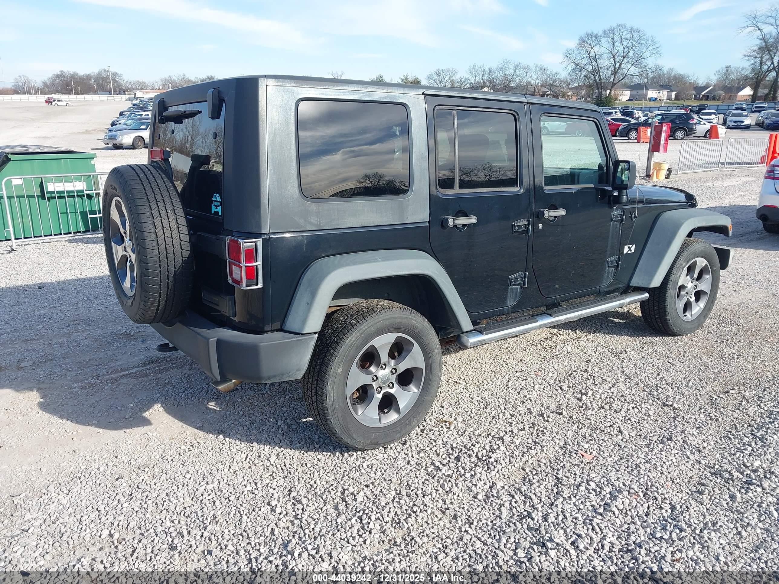 JEEP WRANGLER image 4