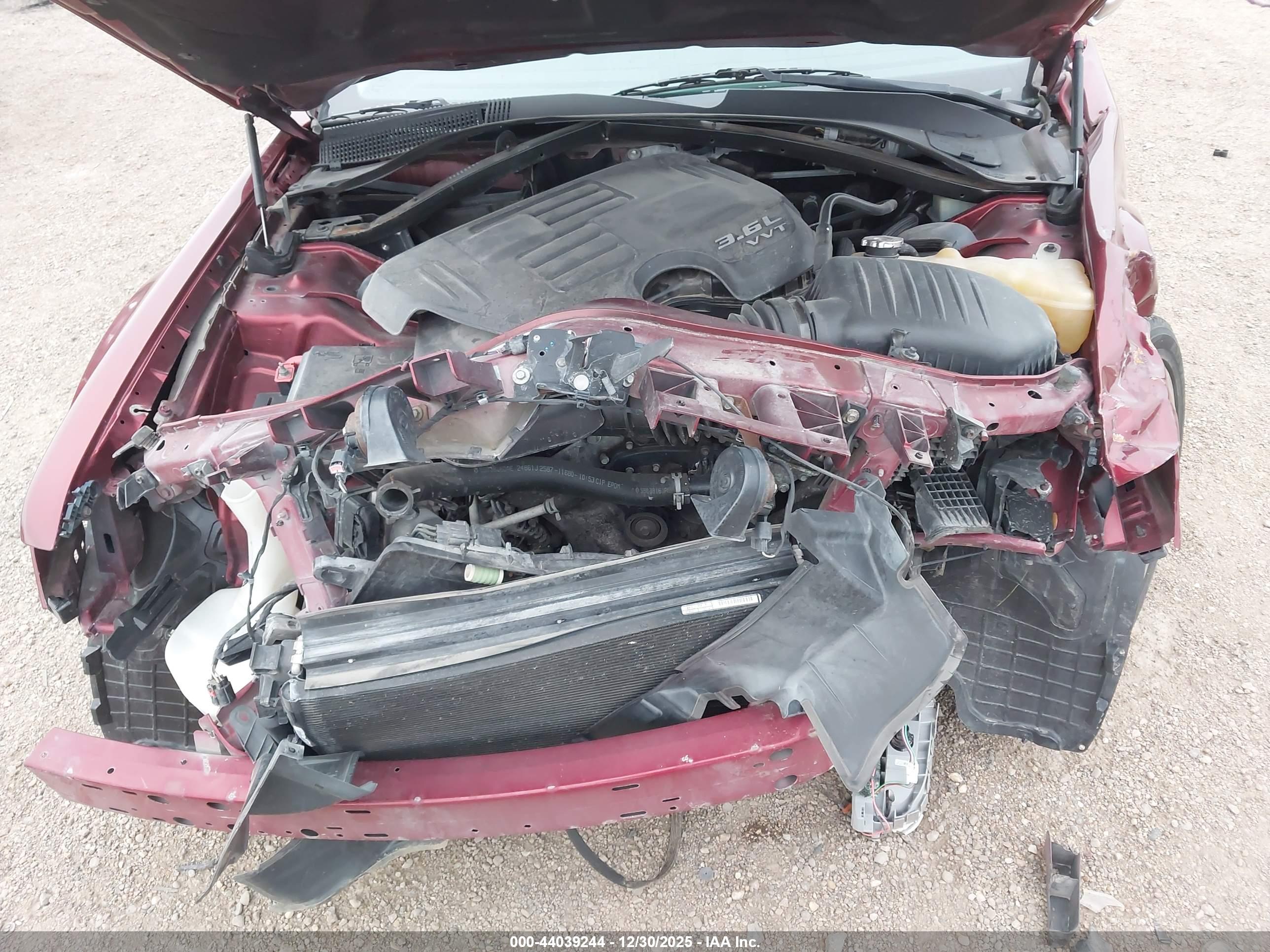 CHRYSLER 300 image 10