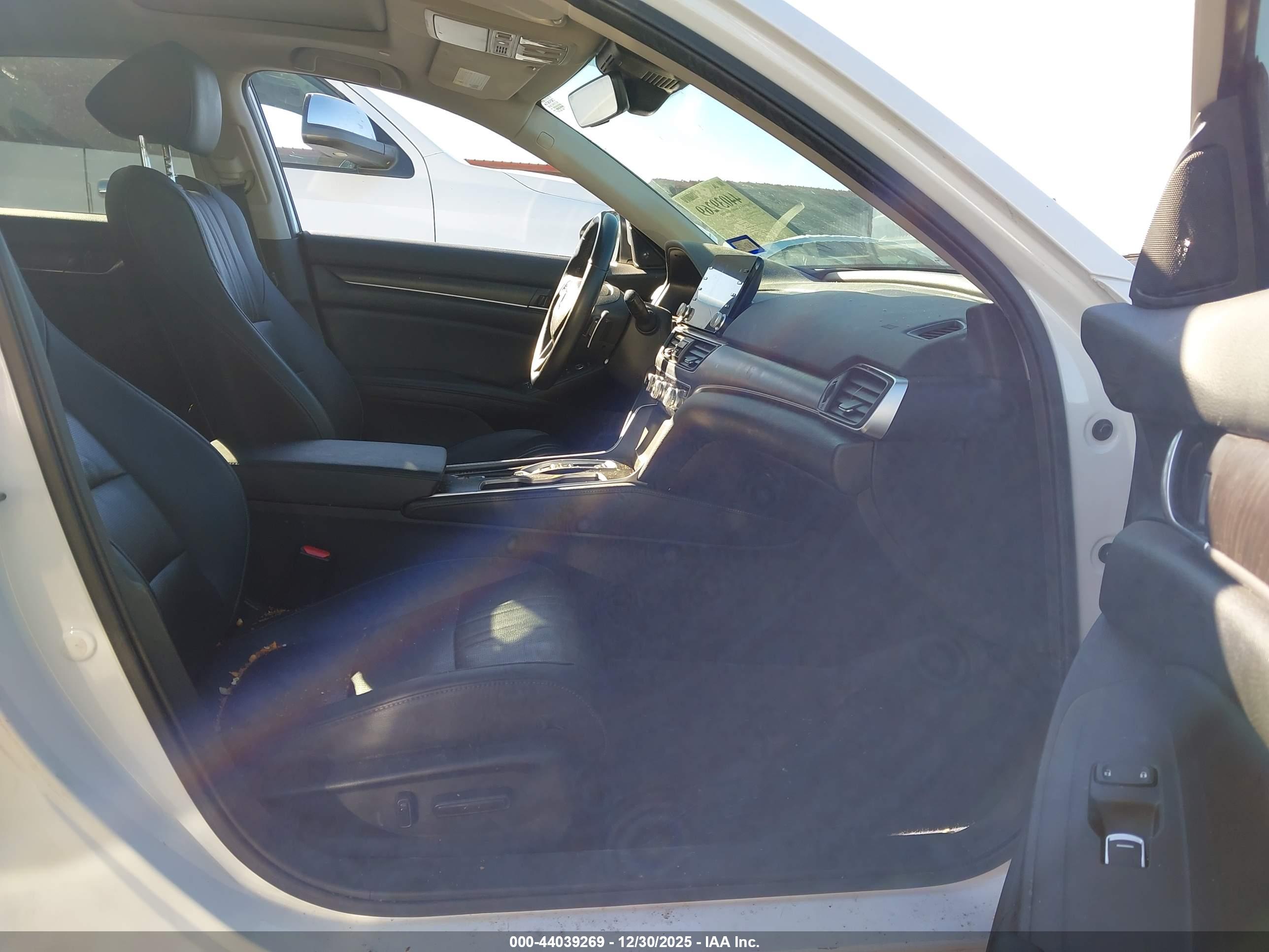 HONDA ACCORD image 5