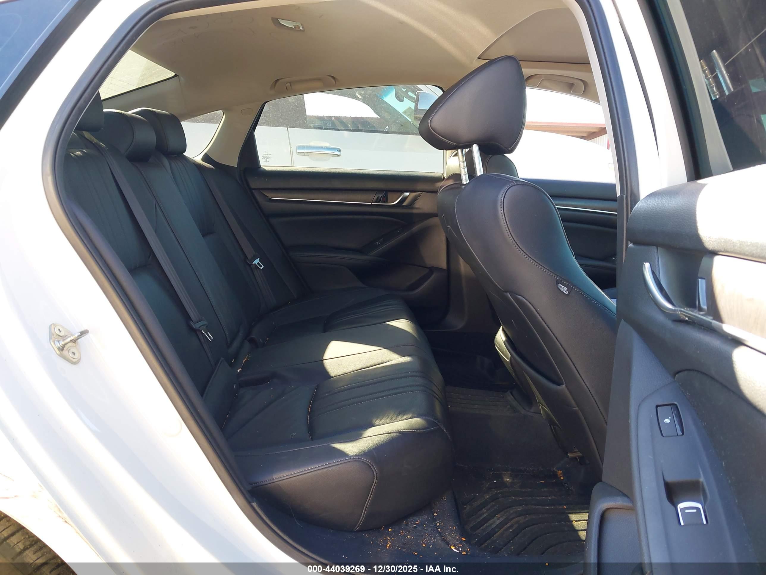 HONDA ACCORD image 8