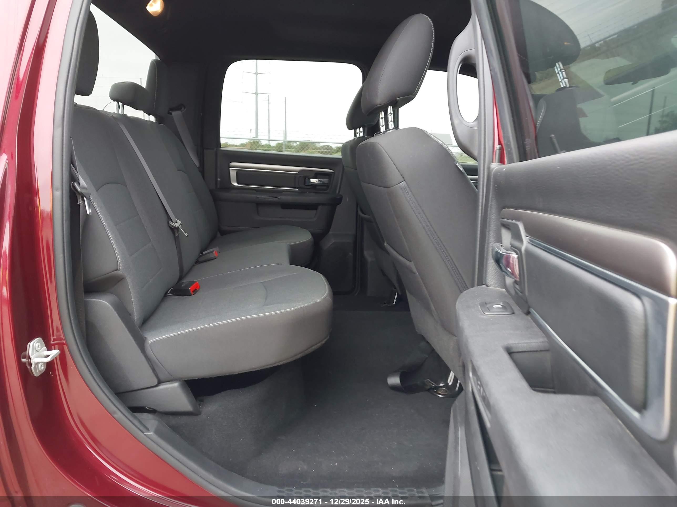 RAM 1500 image 8