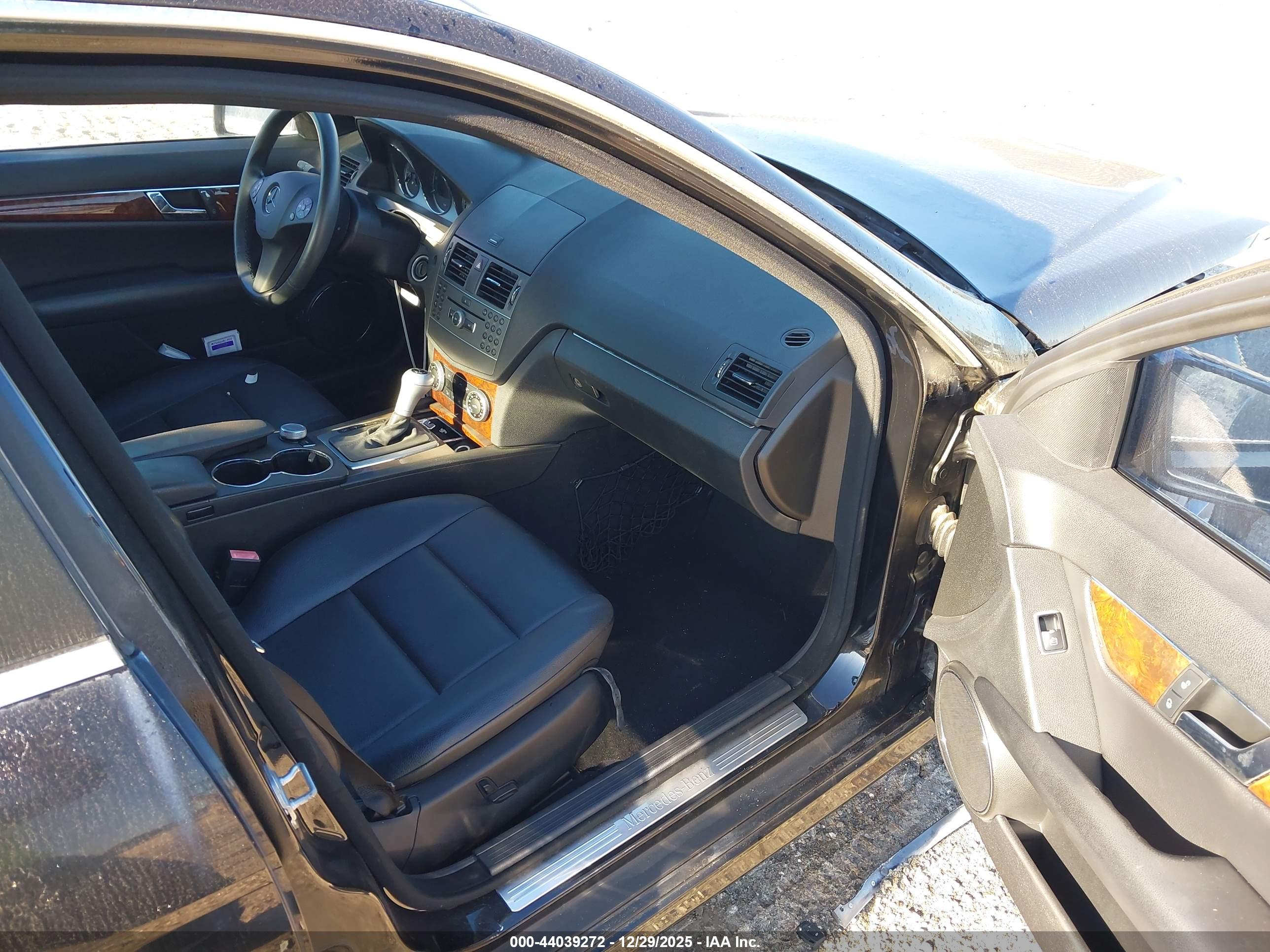 MERCEDES-BENZ C image 5