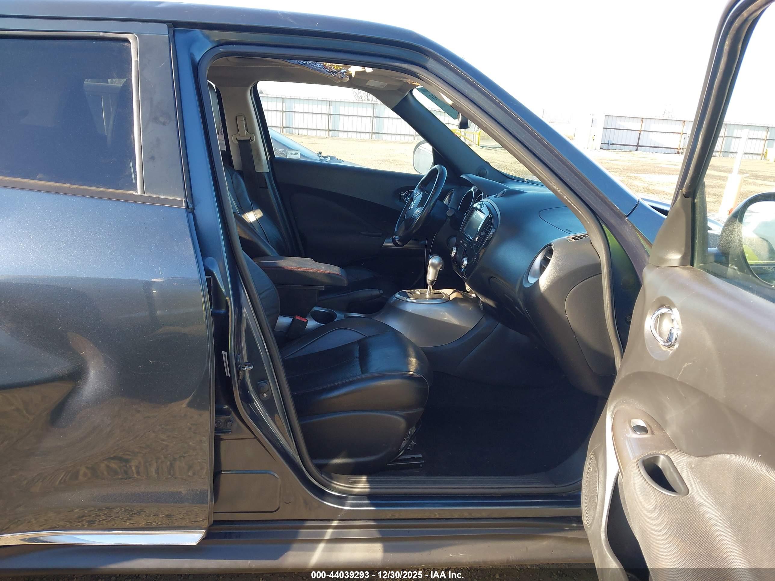 NISSAN JUKE image 5