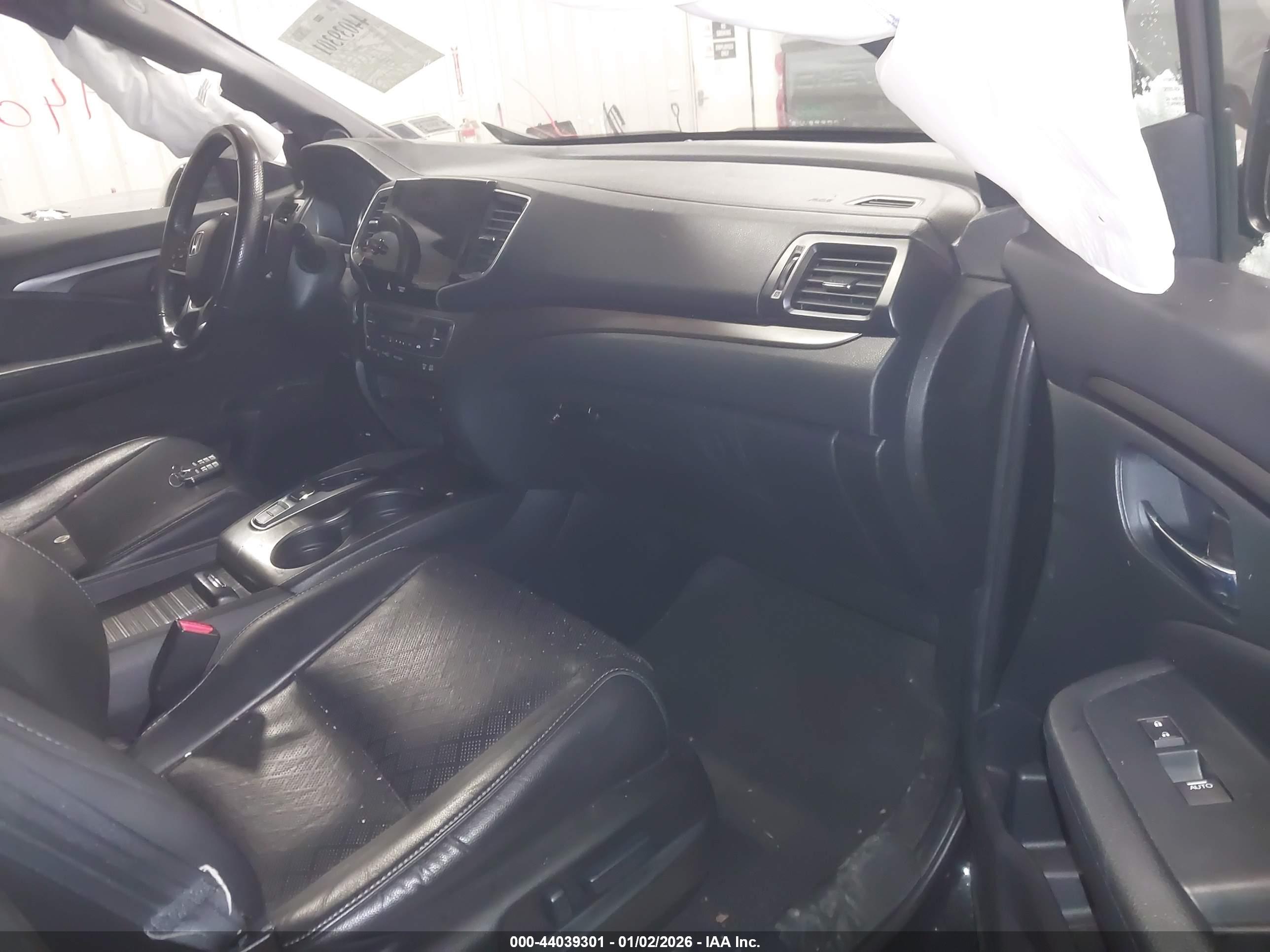 HONDA PASSPORT image 5
