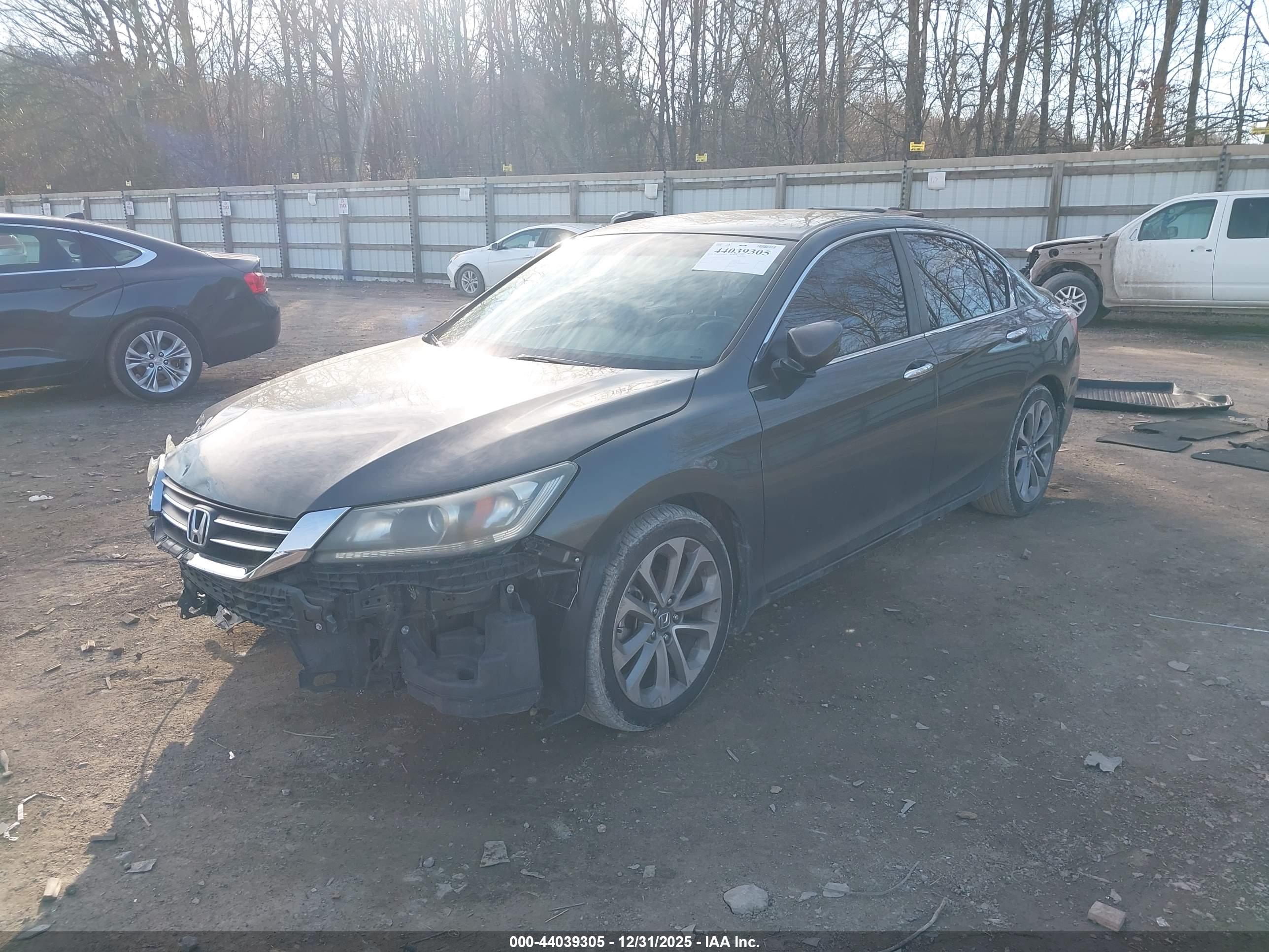 HONDA ACCORD image 2
