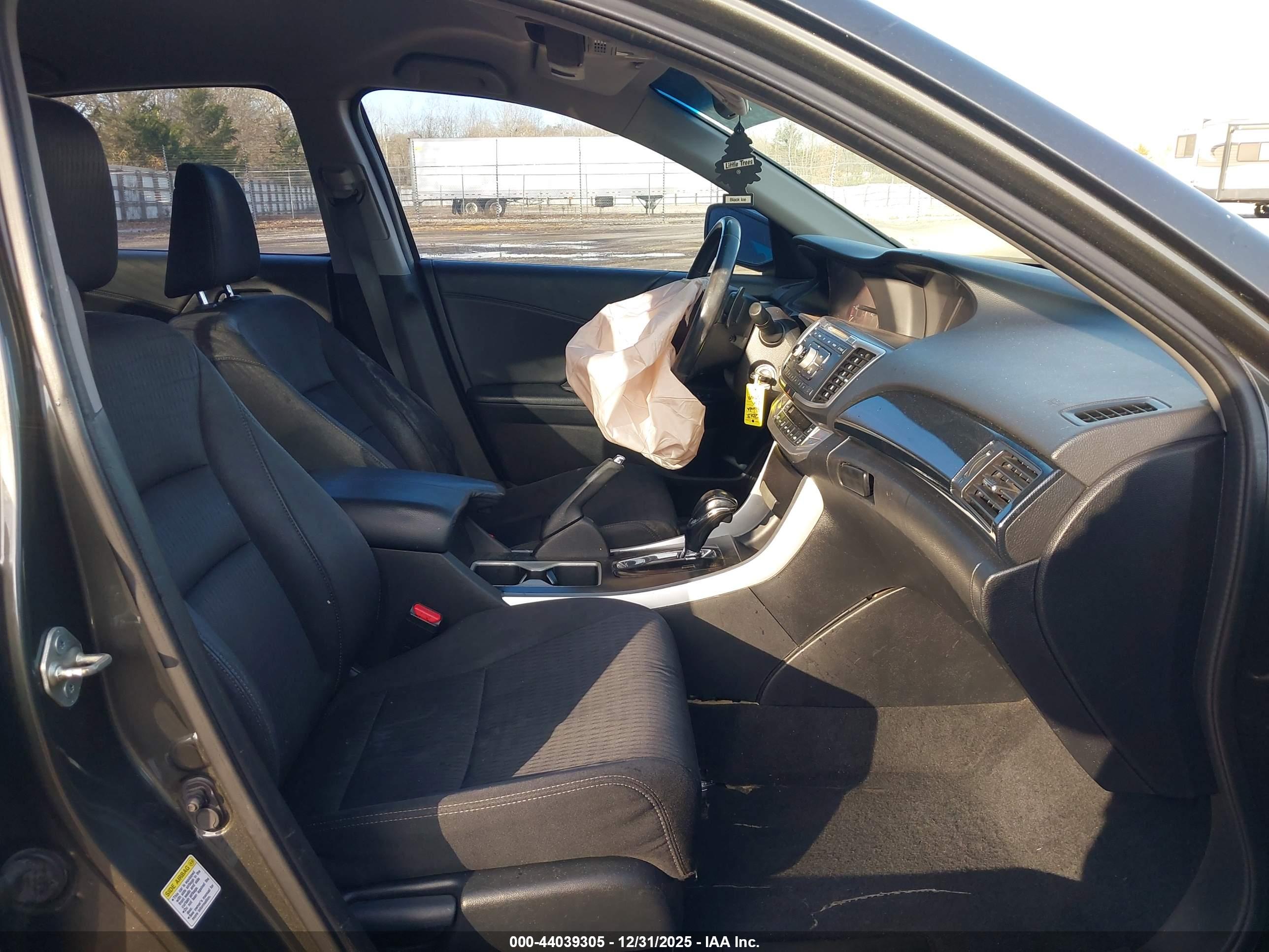HONDA ACCORD image 5