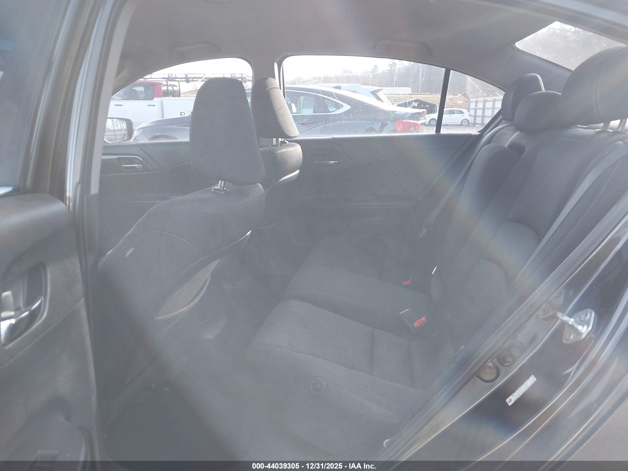 HONDA ACCORD image 8