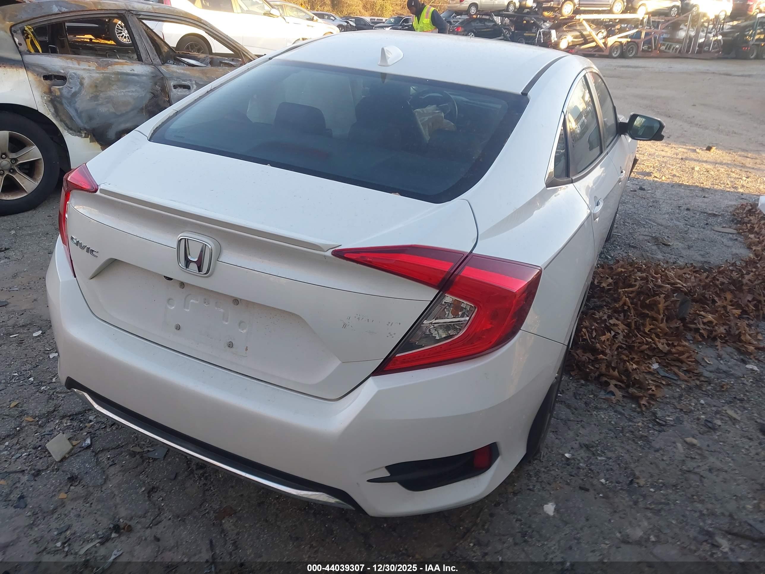 HONDA CIVIC image 4