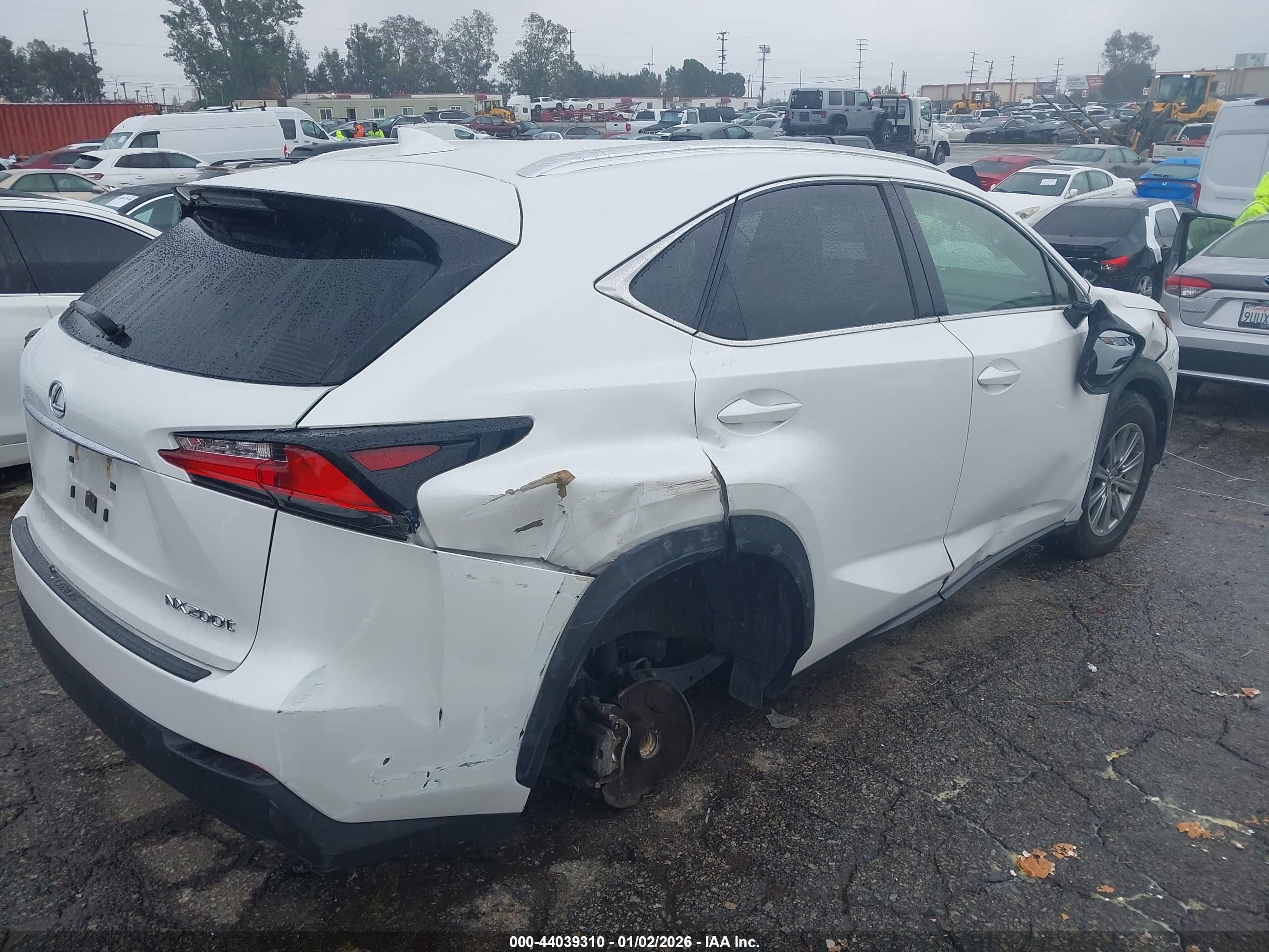 LEXUS NX image 4