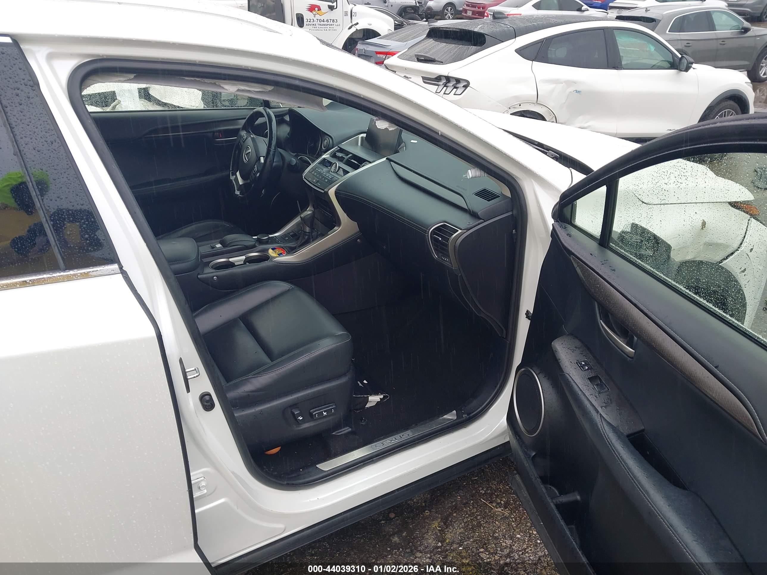 LEXUS NX image 5