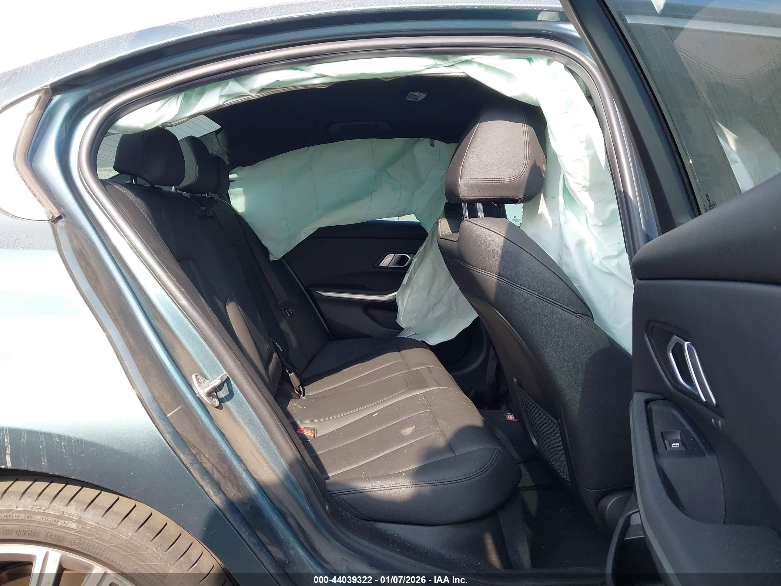 BMW 330I image 8