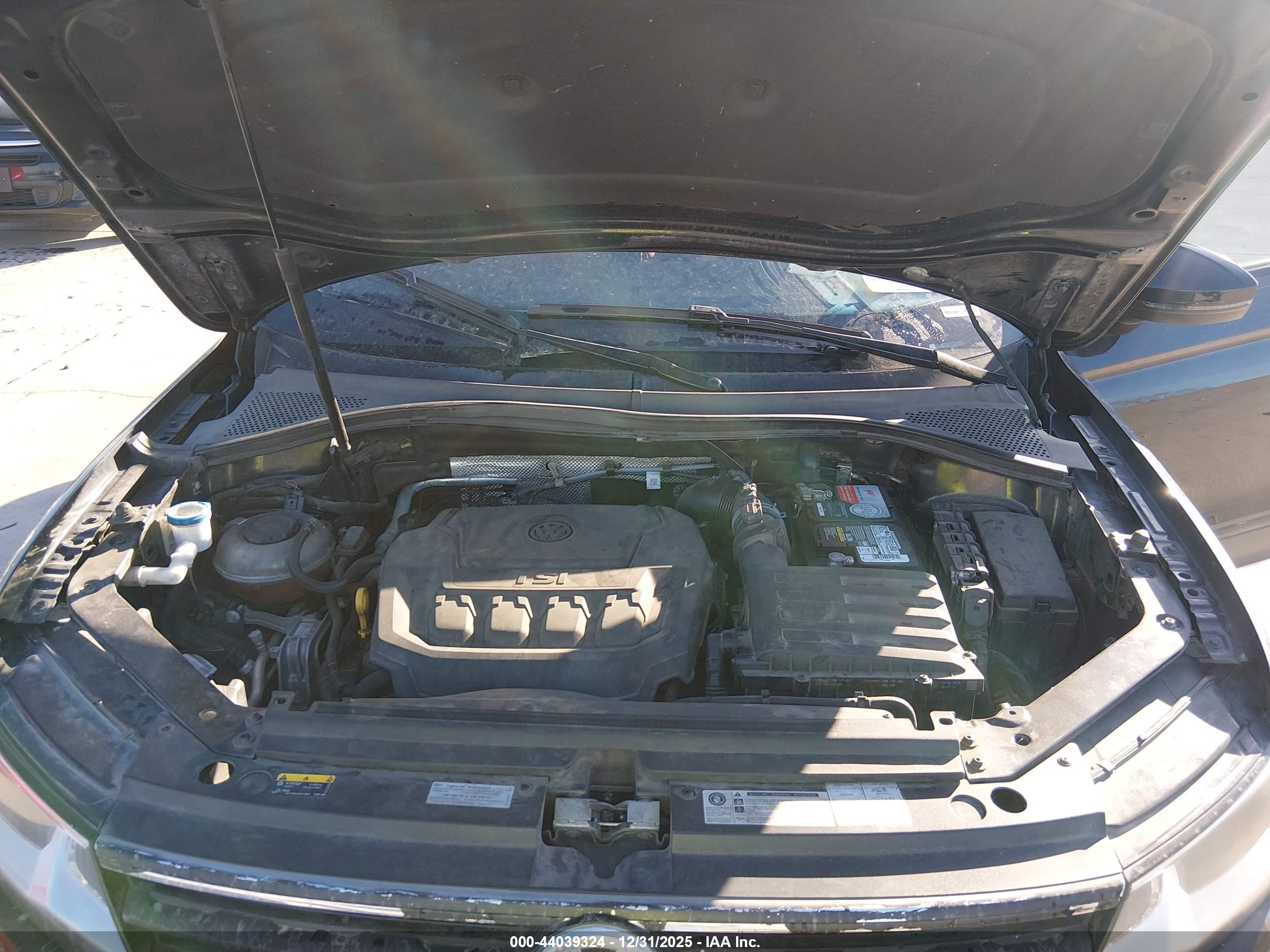 VOLKSWAGEN TIGUAN image 10