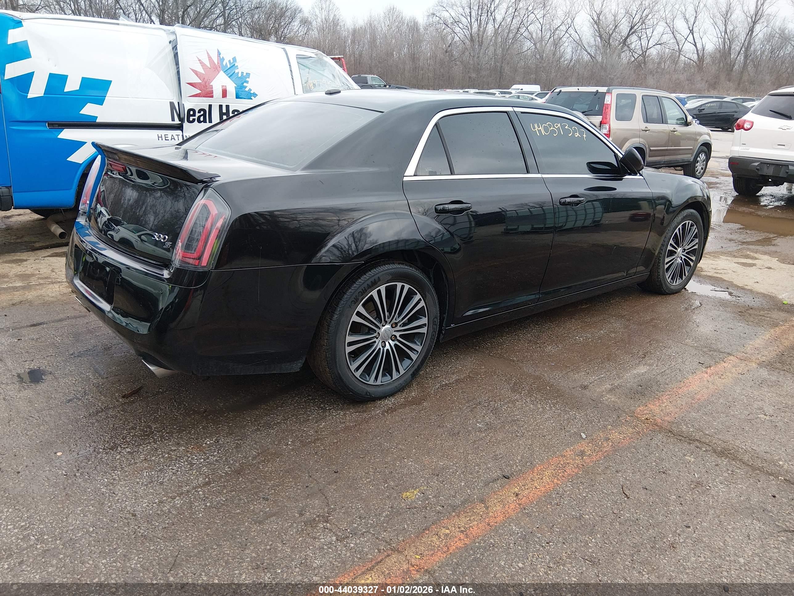 CHRYSLER 300 image 4