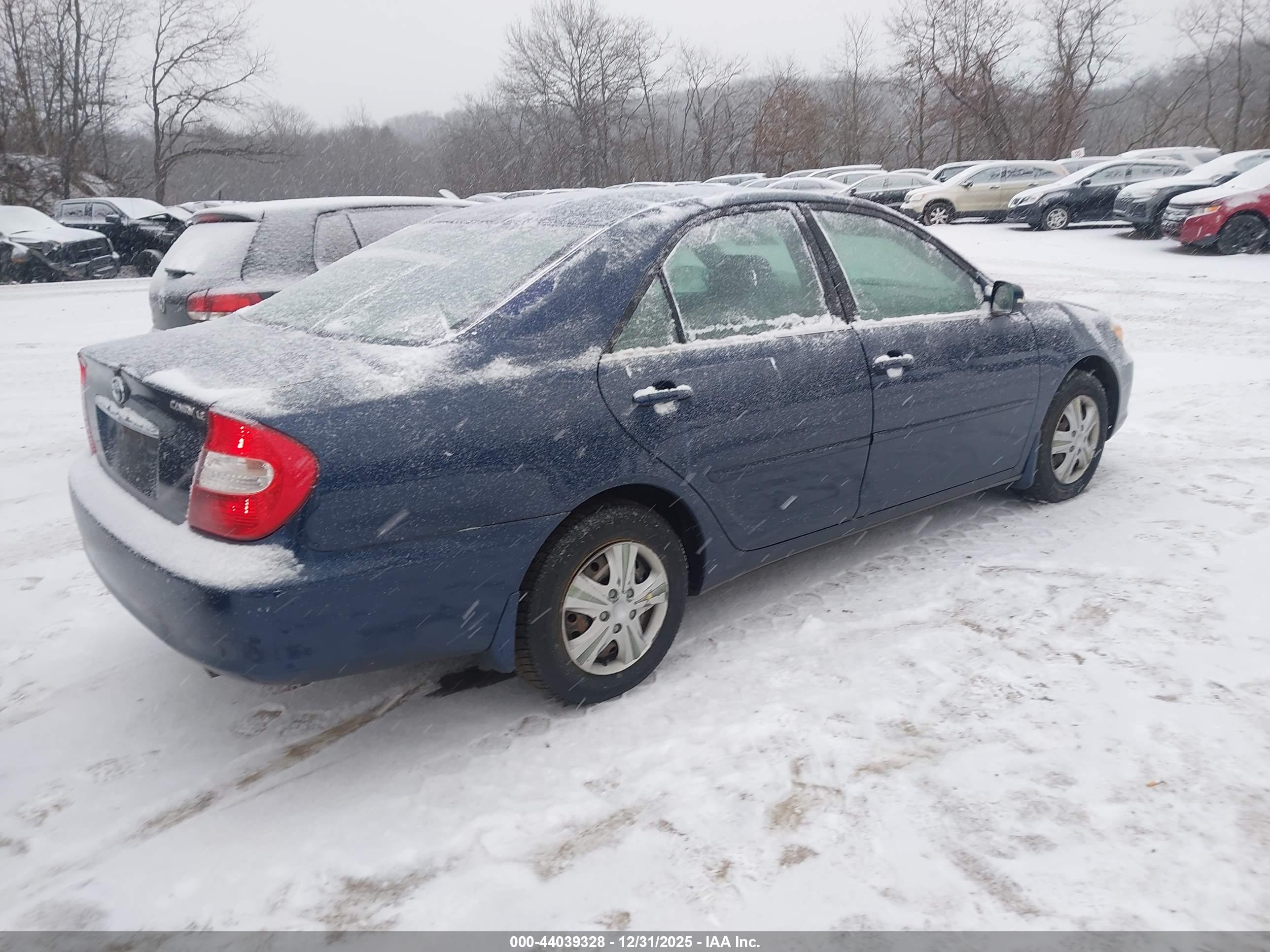 TOYOTA CAMRY image 4
