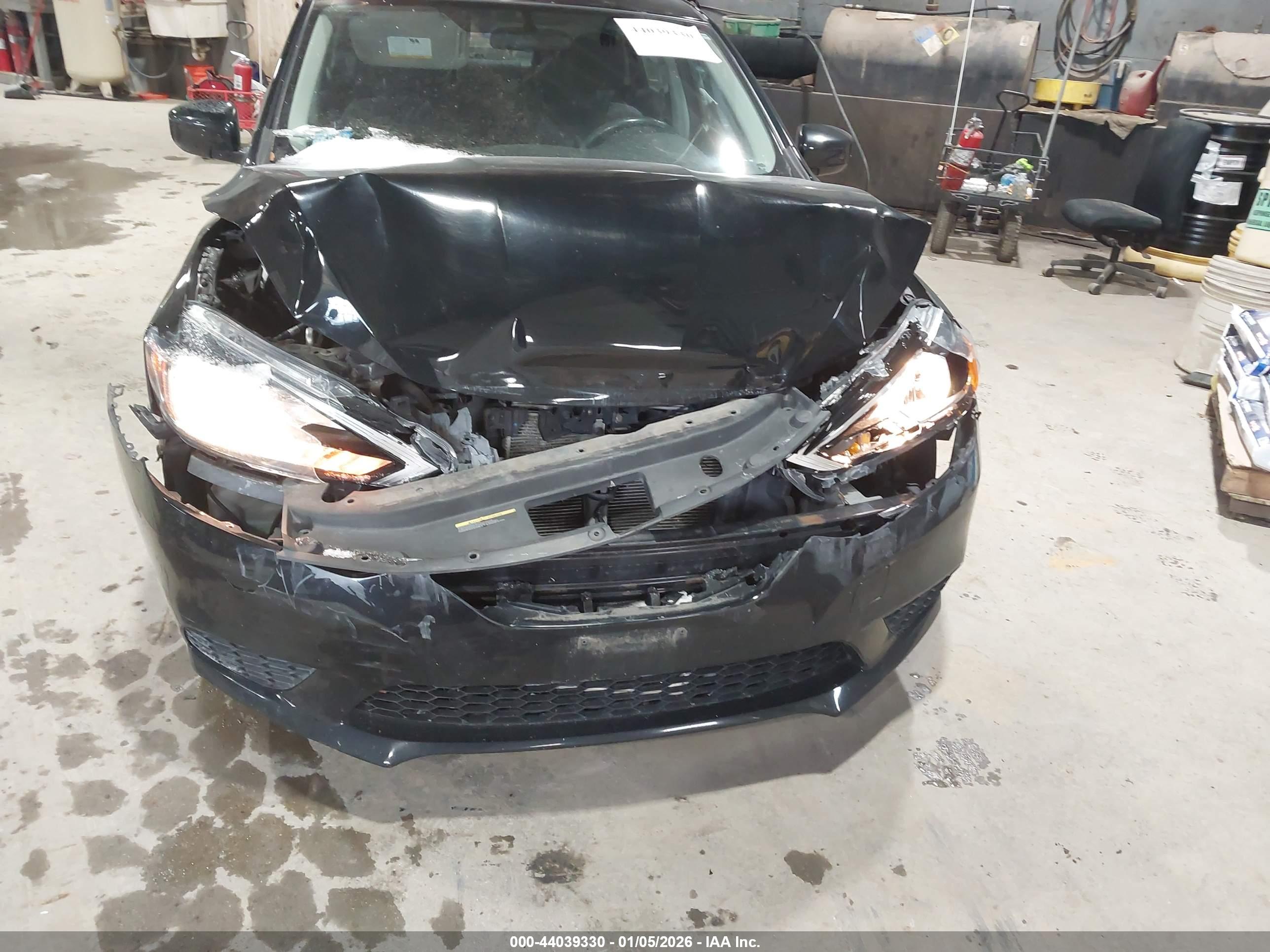 NISSAN SENTRA image 6