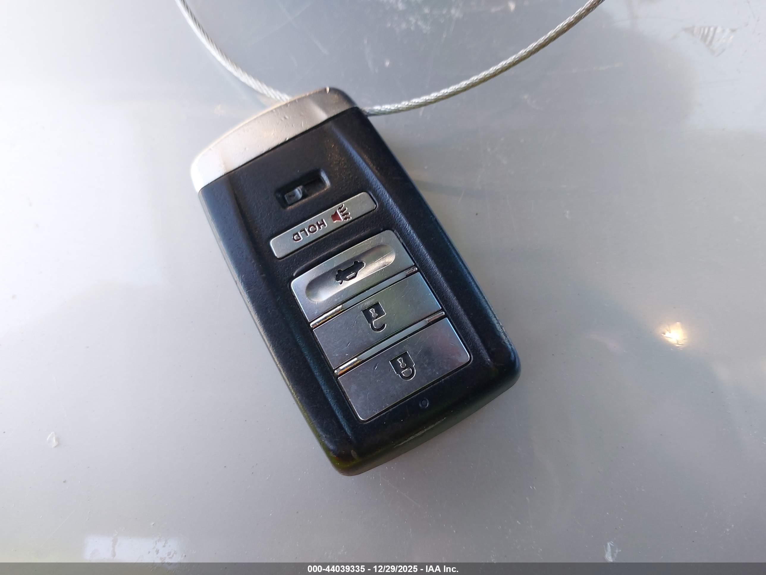 ACURA TLX image 11