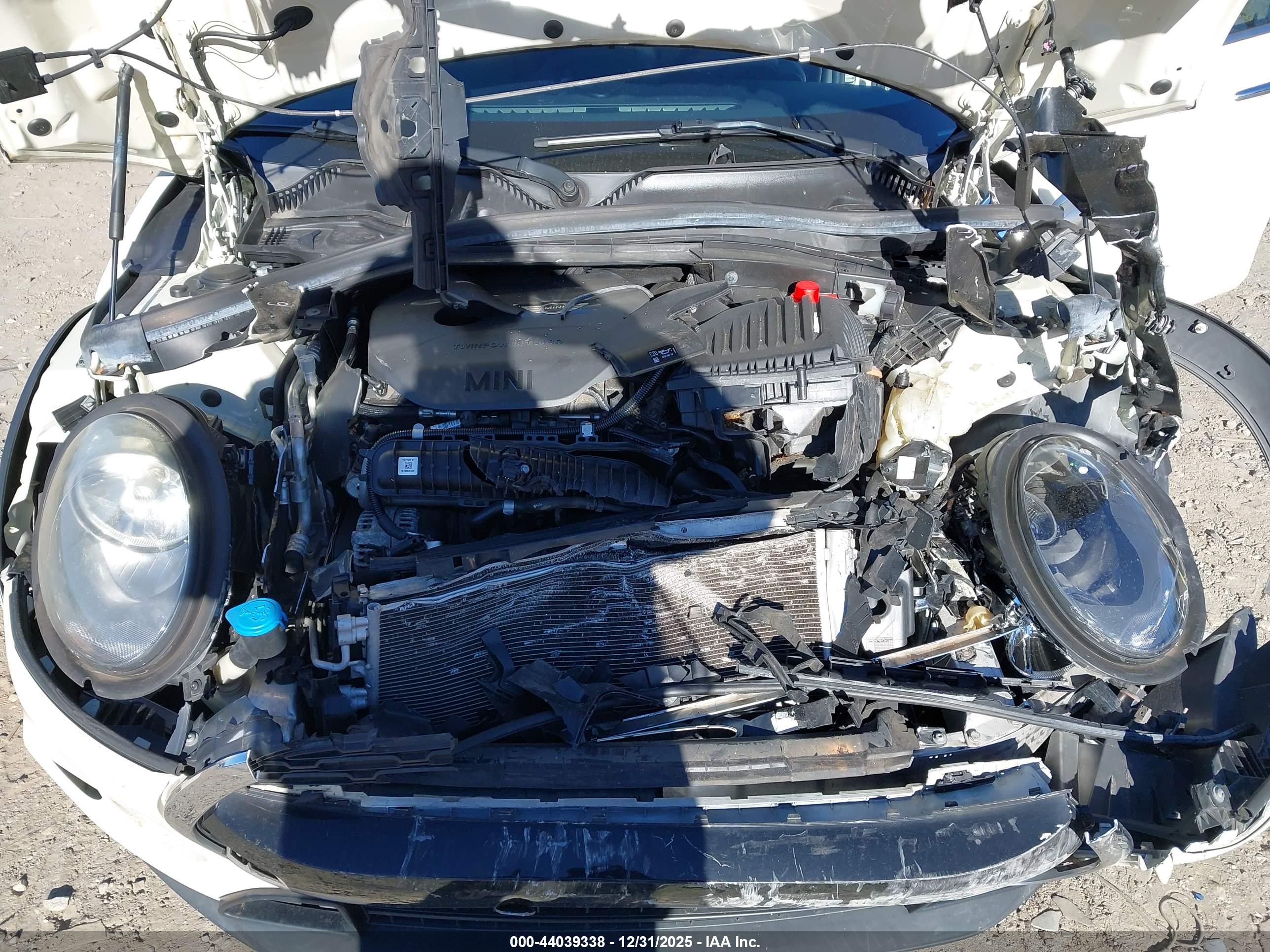 MINI CLUBMAN image 10