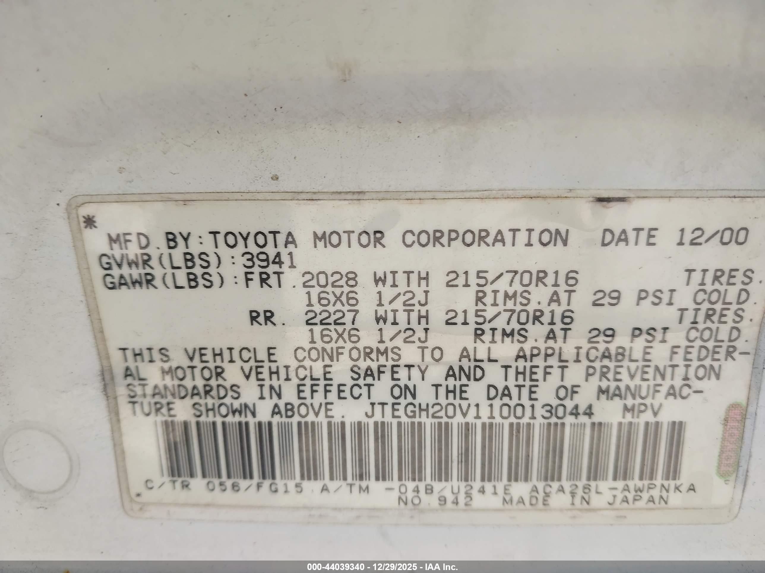 TOYOTA RAV4 image 9