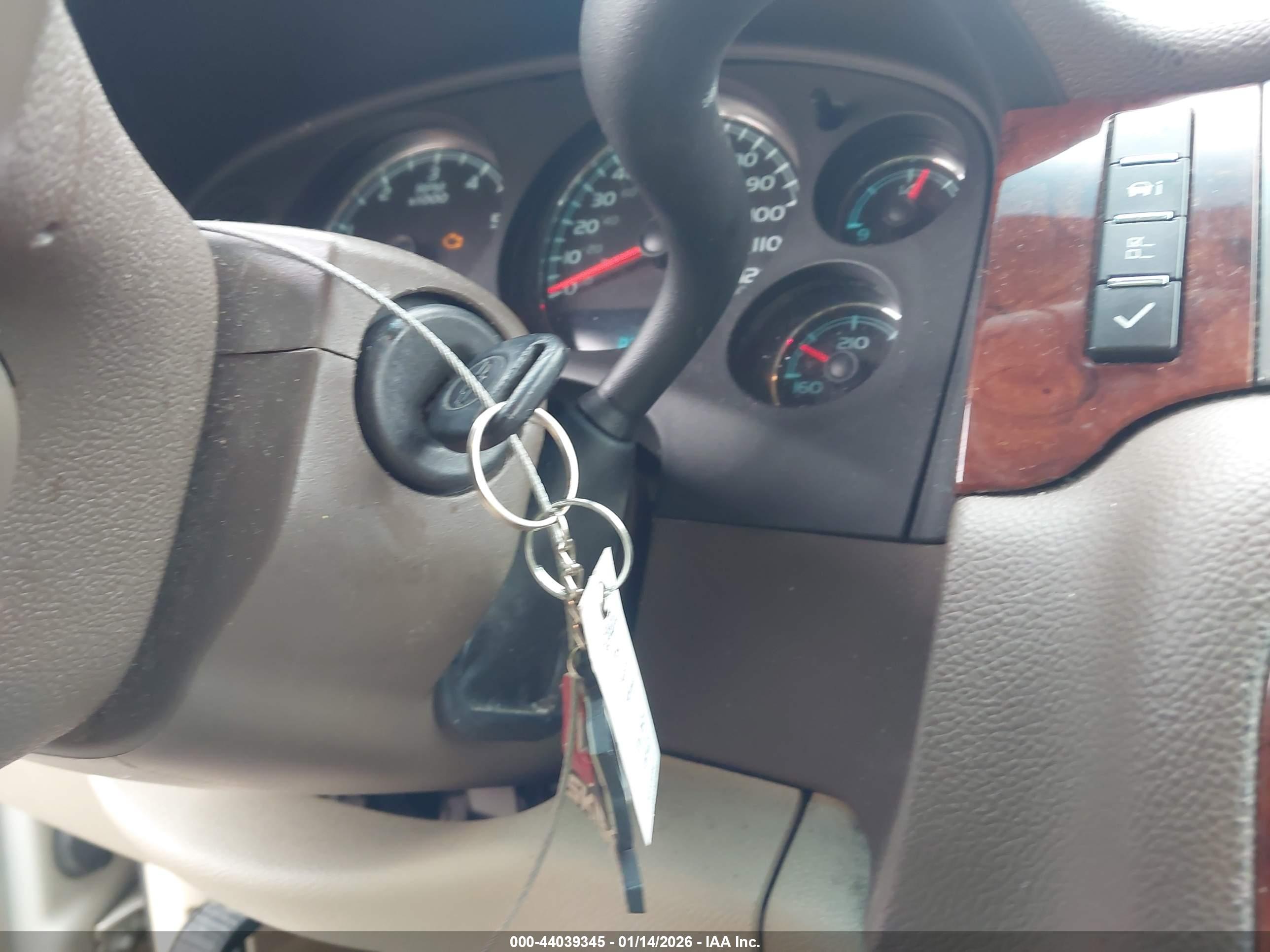 CHEVROLET TAHOE image 11