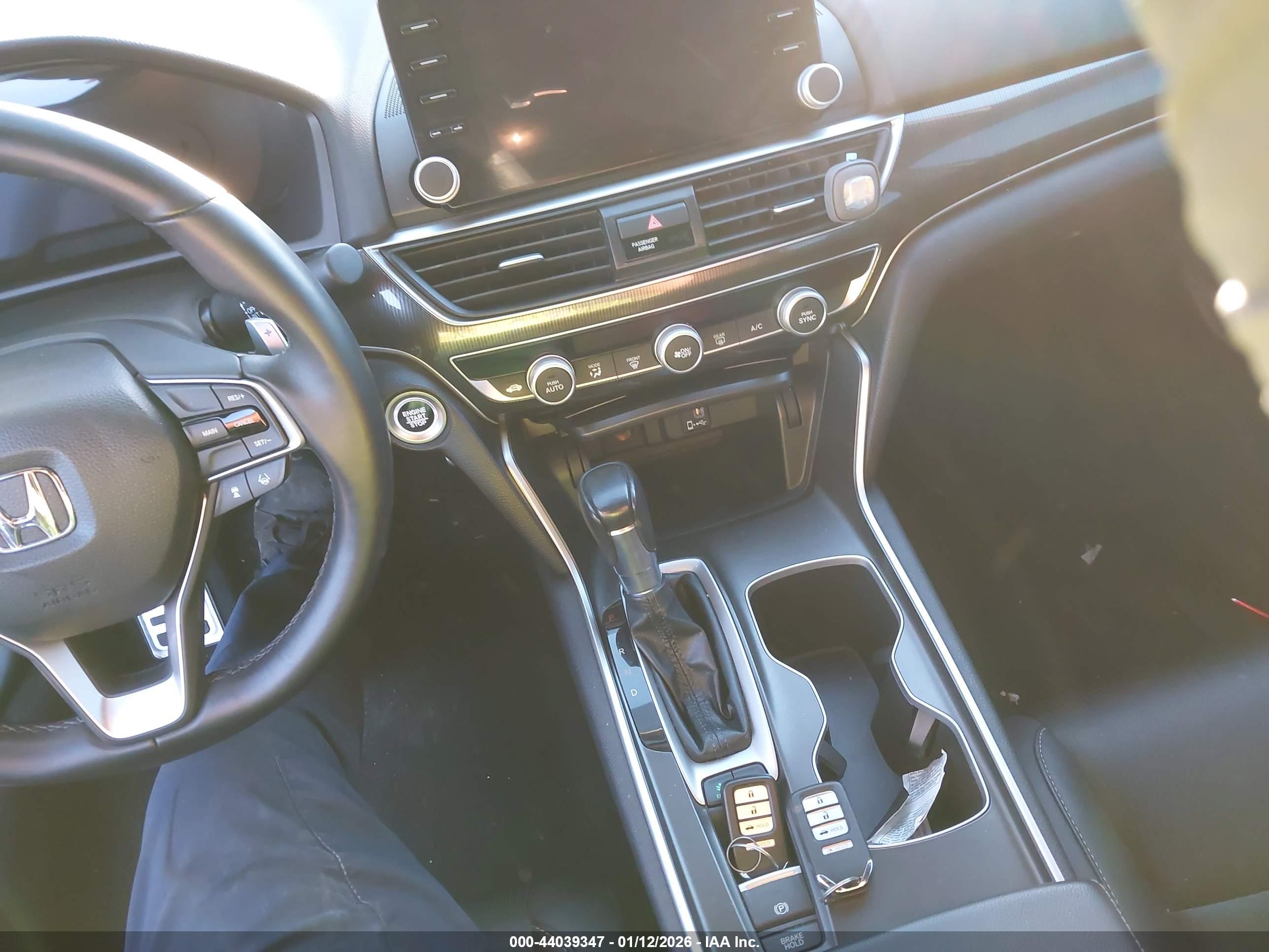 HONDA ACCORD image 11